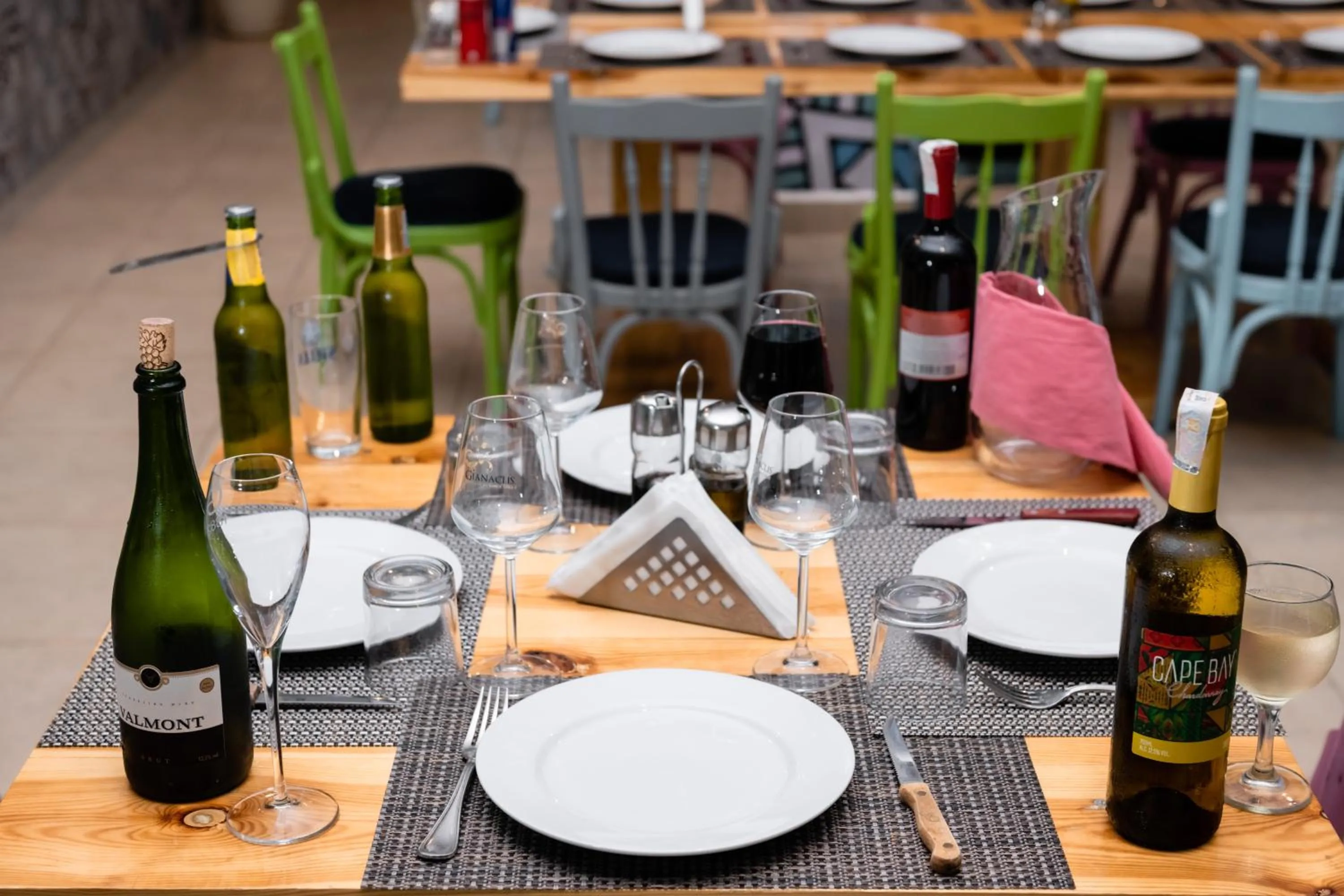 Restaurant/places to eat in Turquoise Beach Hotel