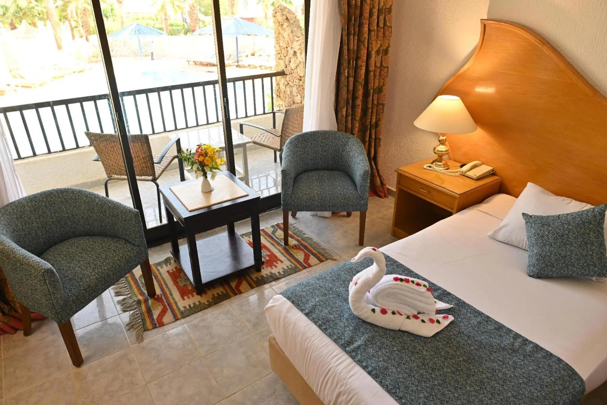 Living room, Bed in Turquoise Beach Hotel