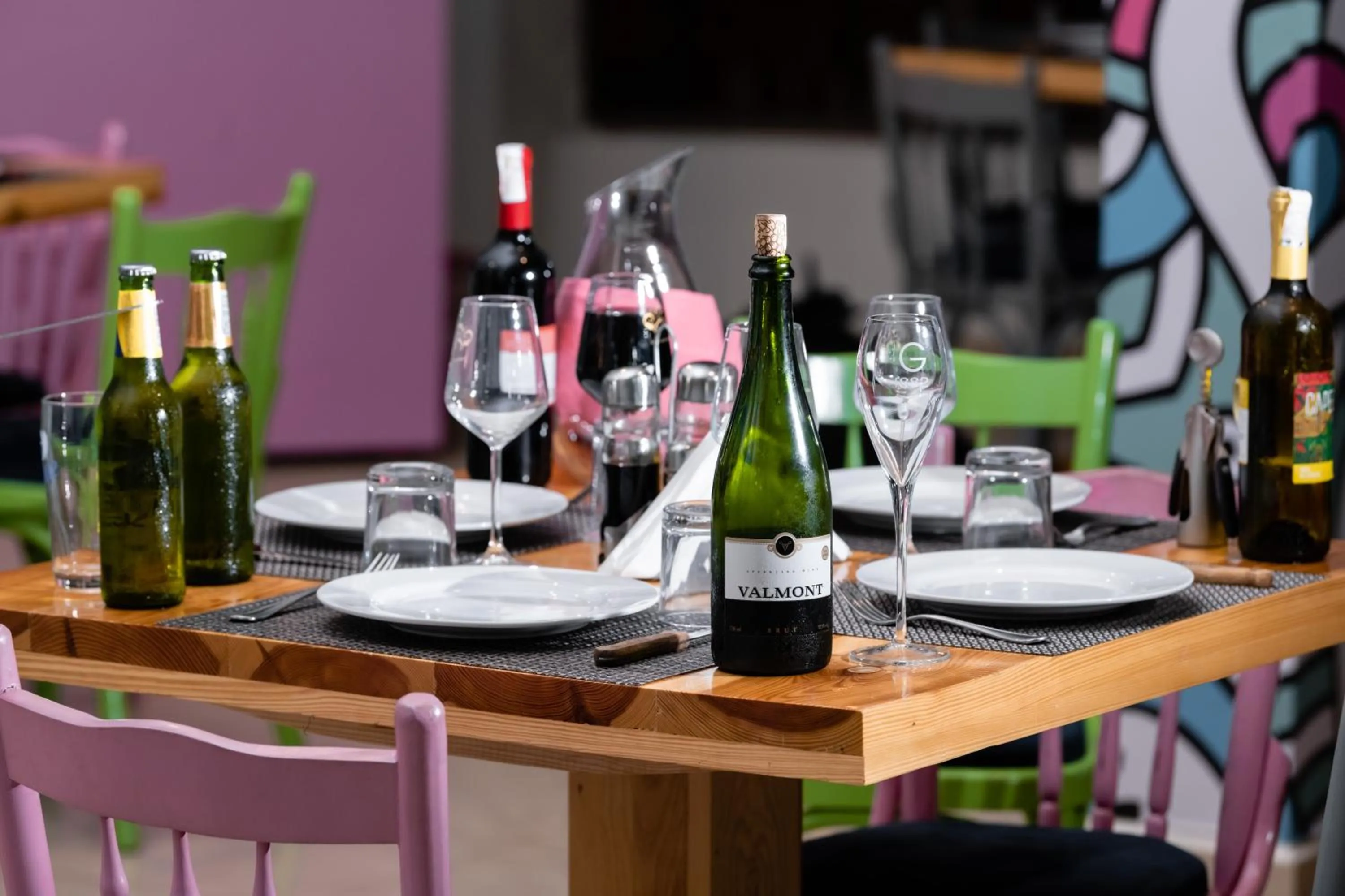 Restaurant/places to eat in Turquoise Beach Hotel