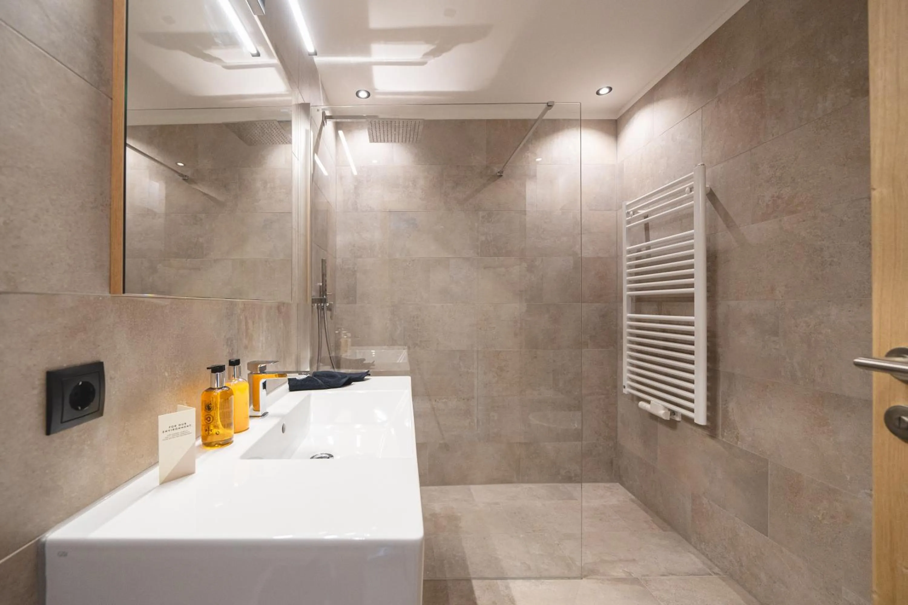 Bathroom in Hotel Lahnerhof