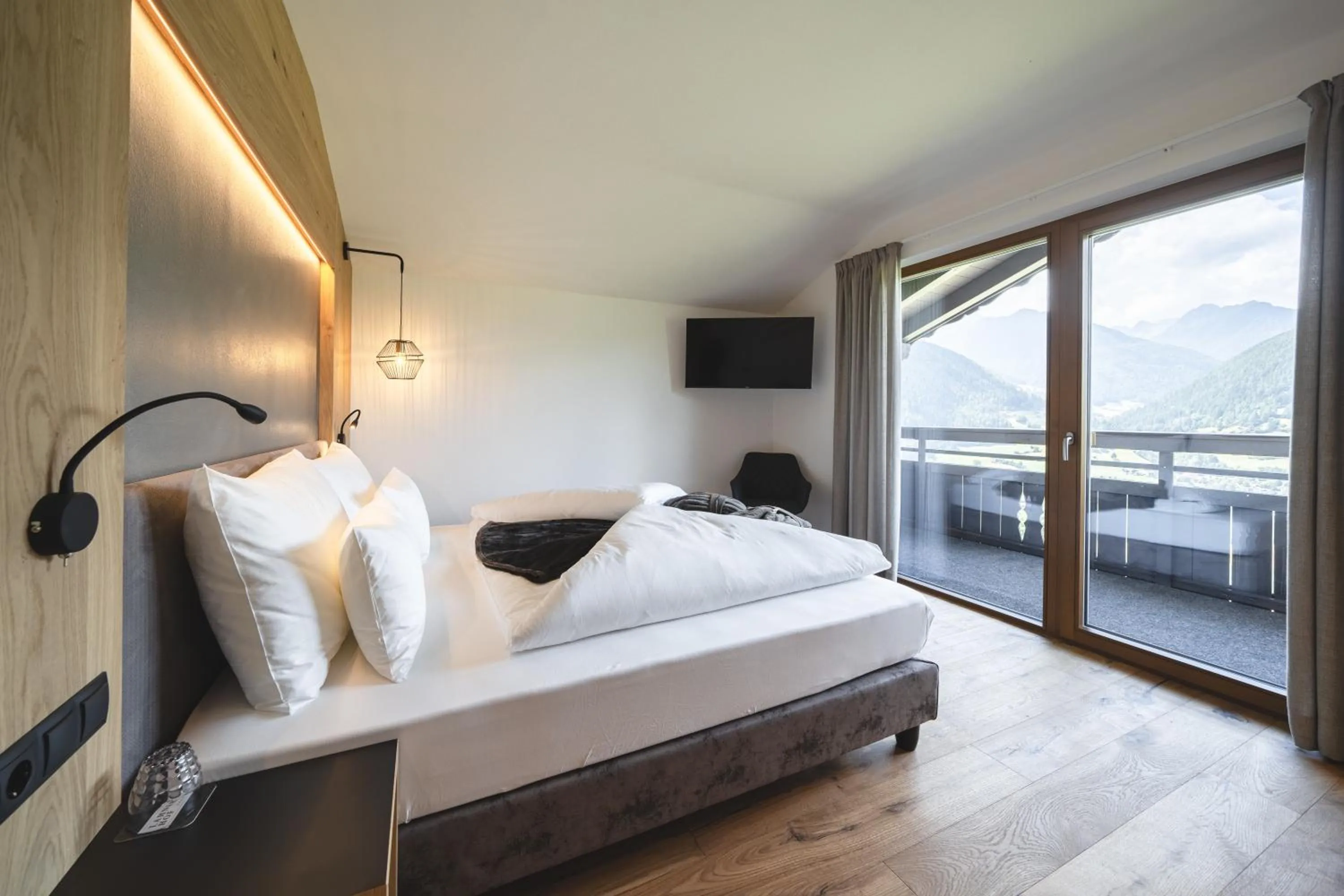 Photo of the whole room, Bed in Hotel Lahnerhof