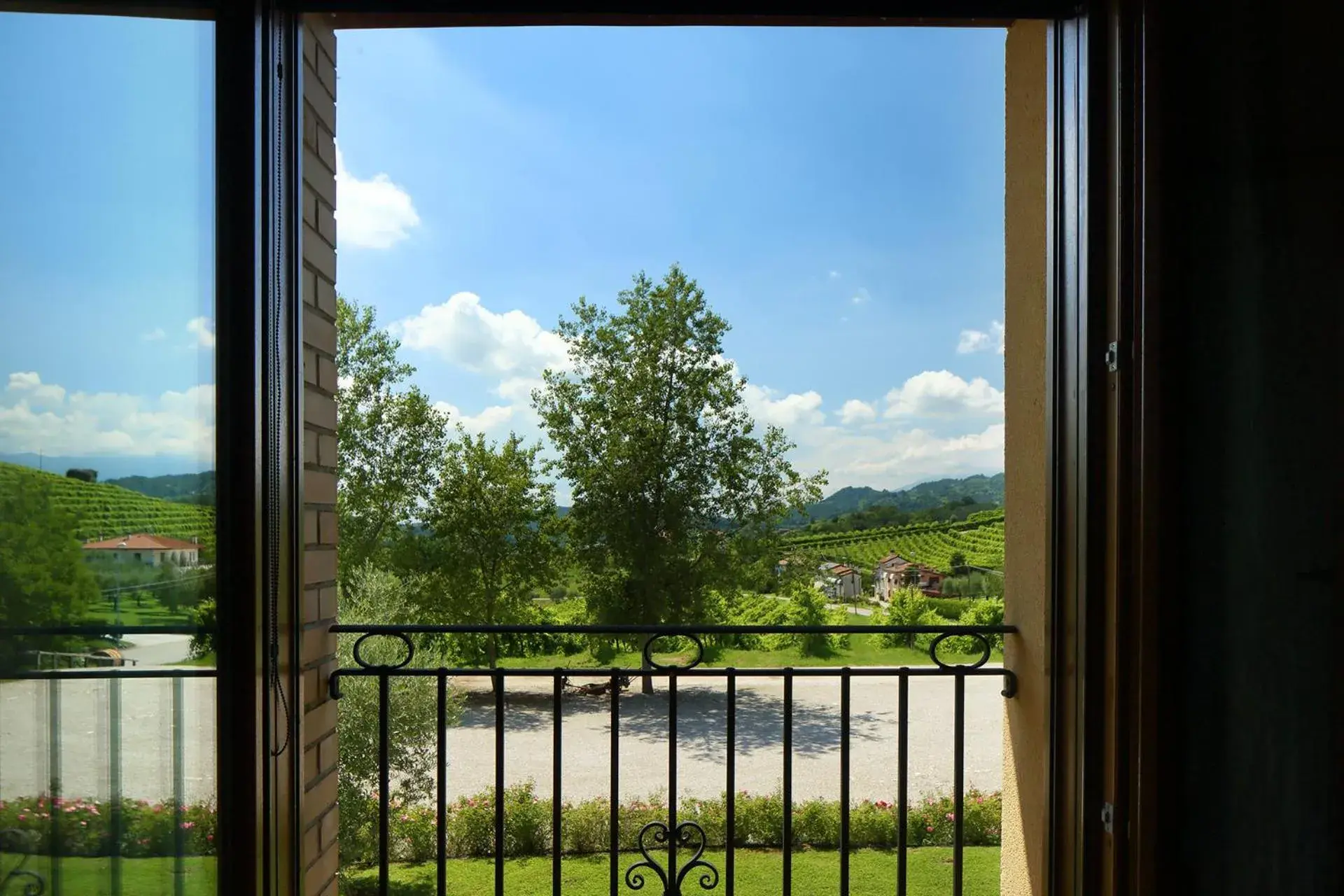 Double Room with Private Bathroom - single occupancy in Agriturismo Moro Barel Double Room with Private Bathroom - single occupancy in Agriturismo Moro Barel