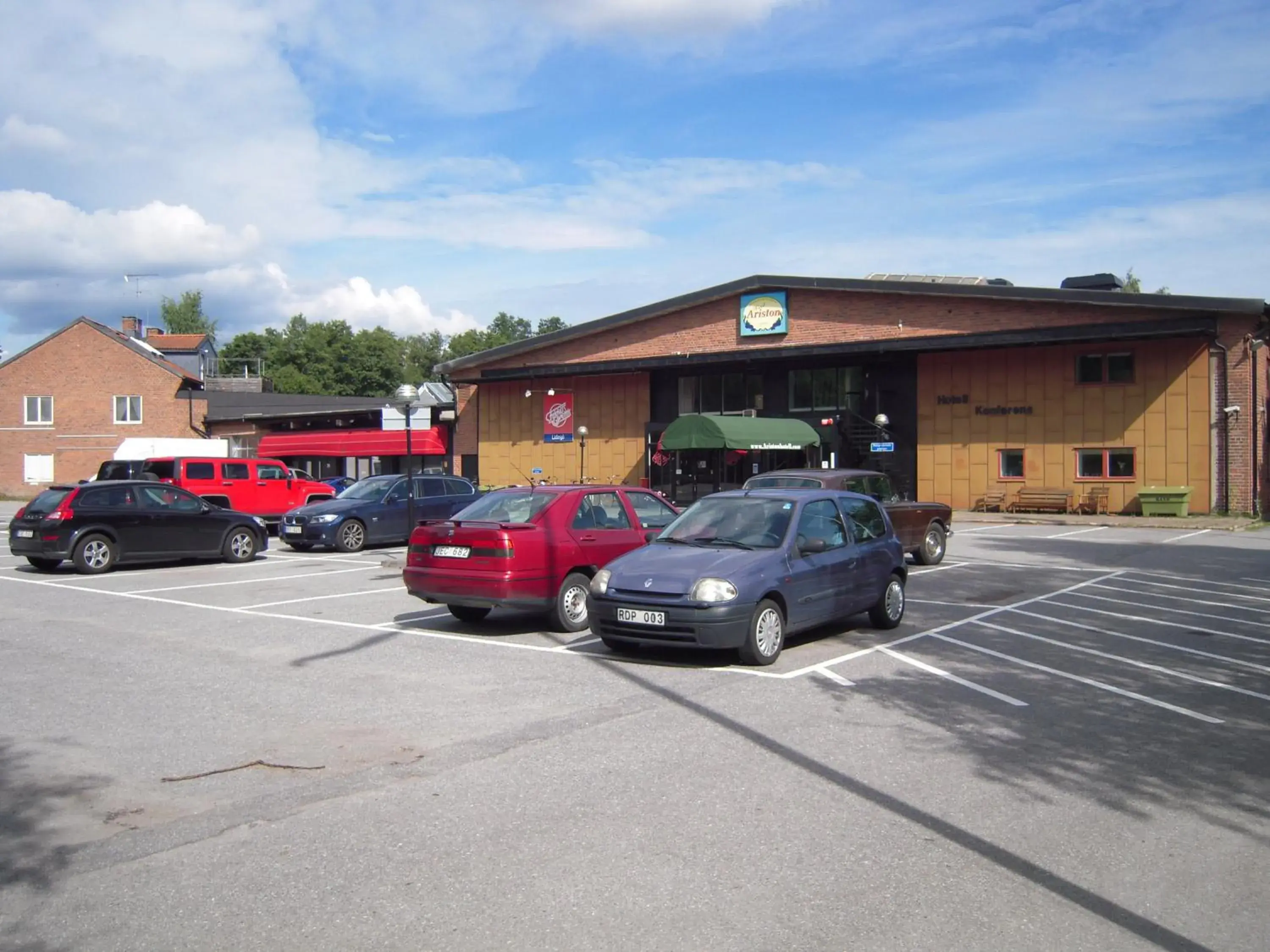 Facade/entrance in Ariston Hotell Facade/entrance in Ariston Hotell