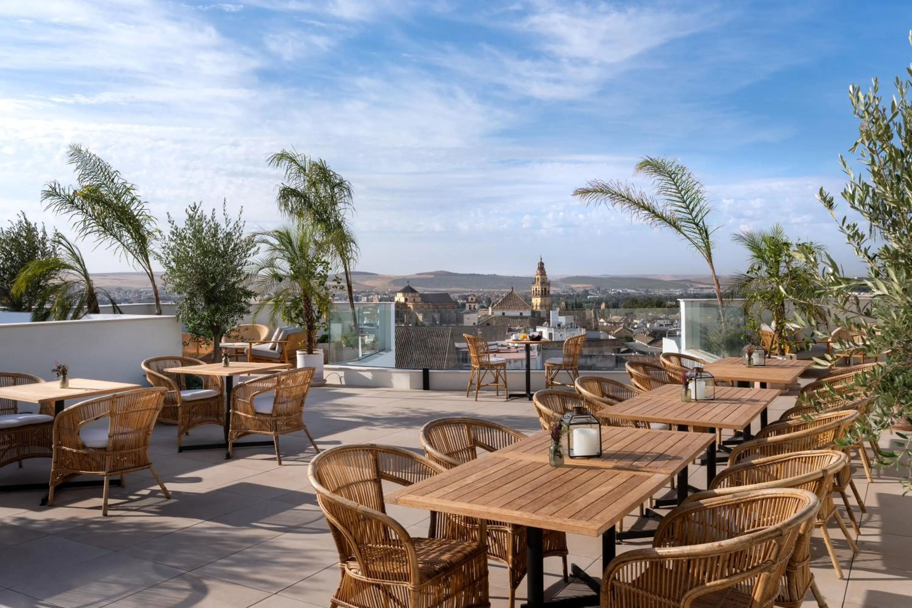 H10 Palacio Colomera