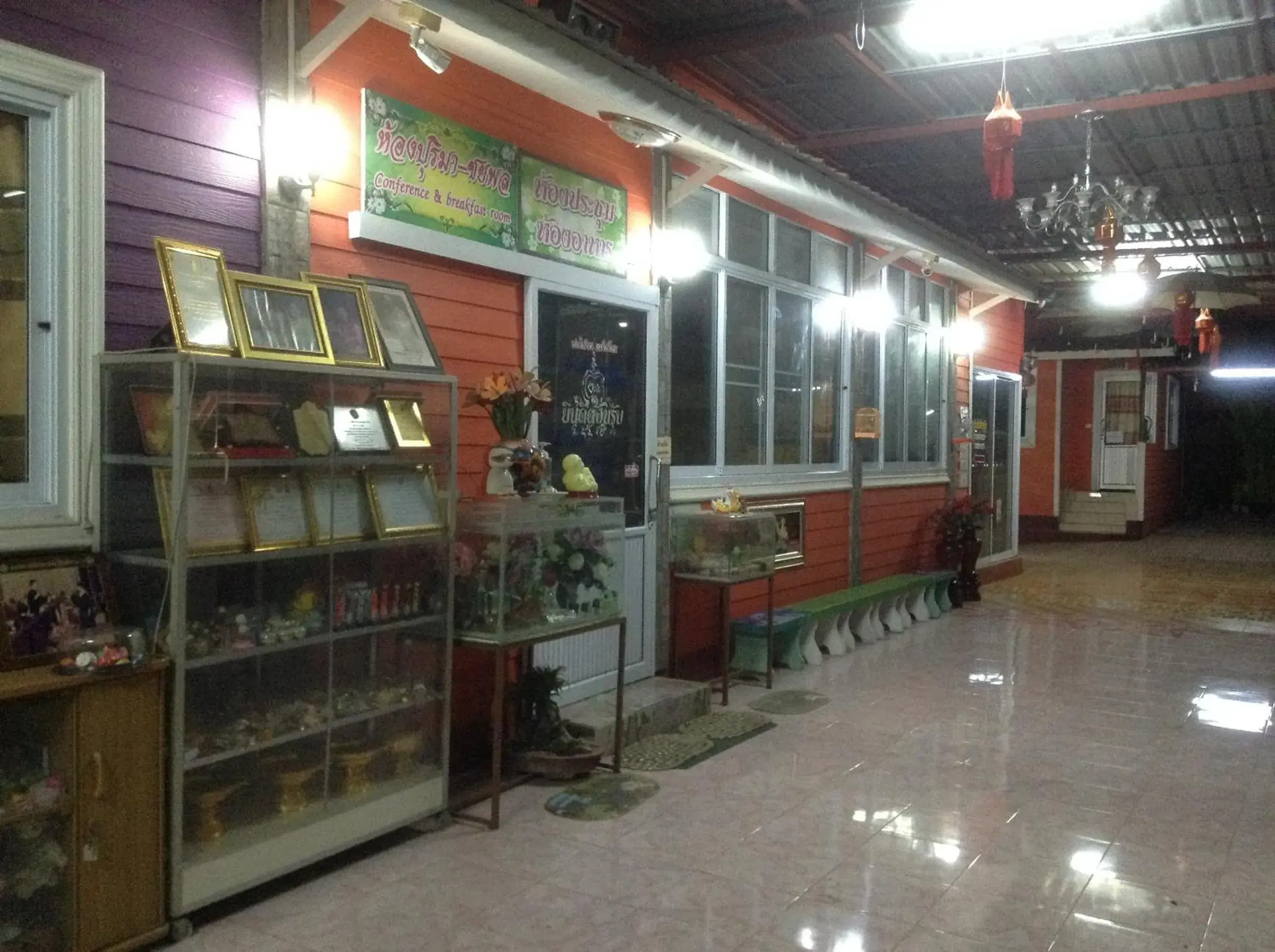 6-Bed Mixed Dormitory Room in บุญจินดา รีสอร์ท 6-Bed Mixed Dormitory Room in บุญจินดา รีสอร์ท