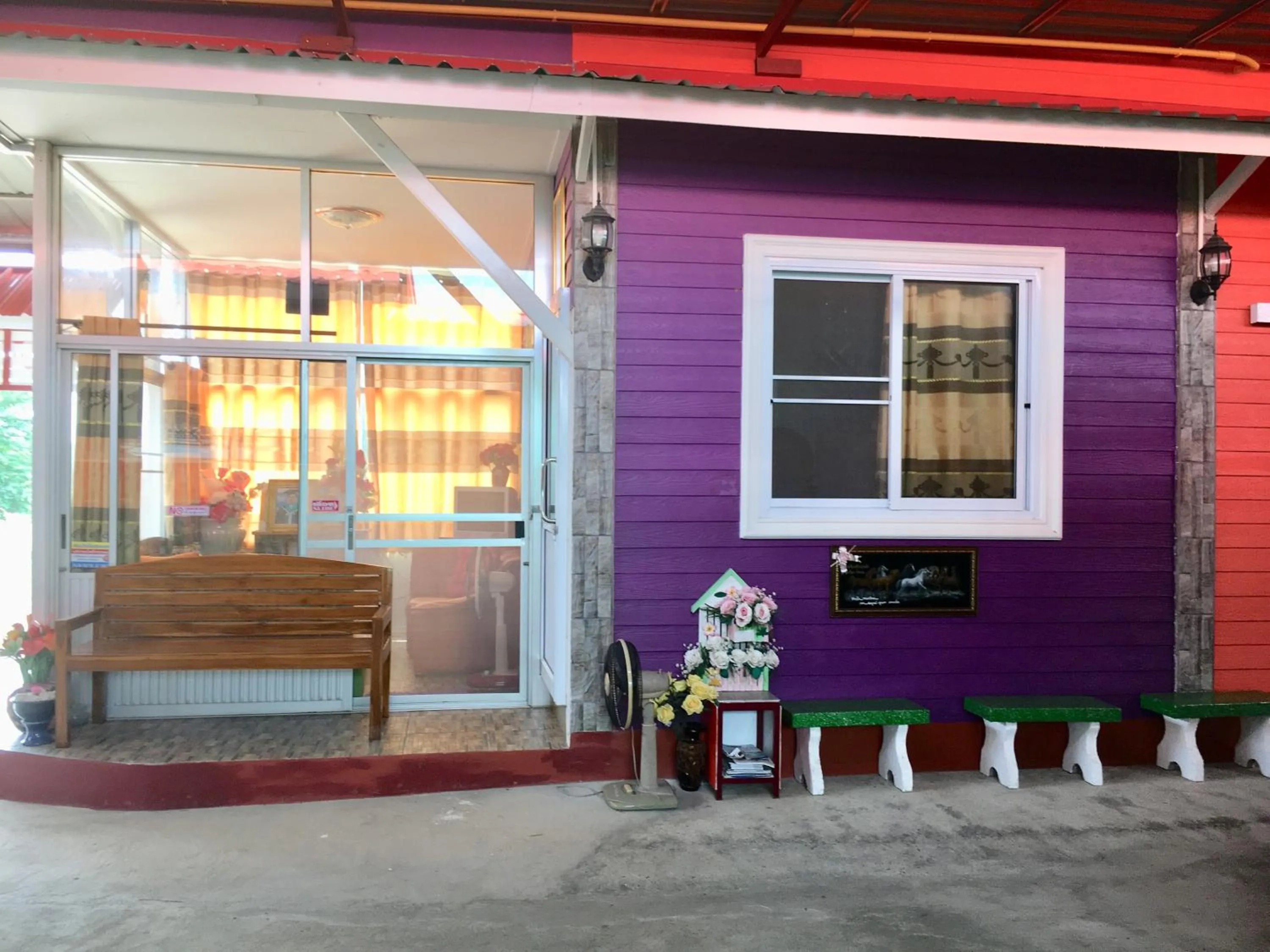 Facade/entrance in บุญจินดา รีสอร์ท