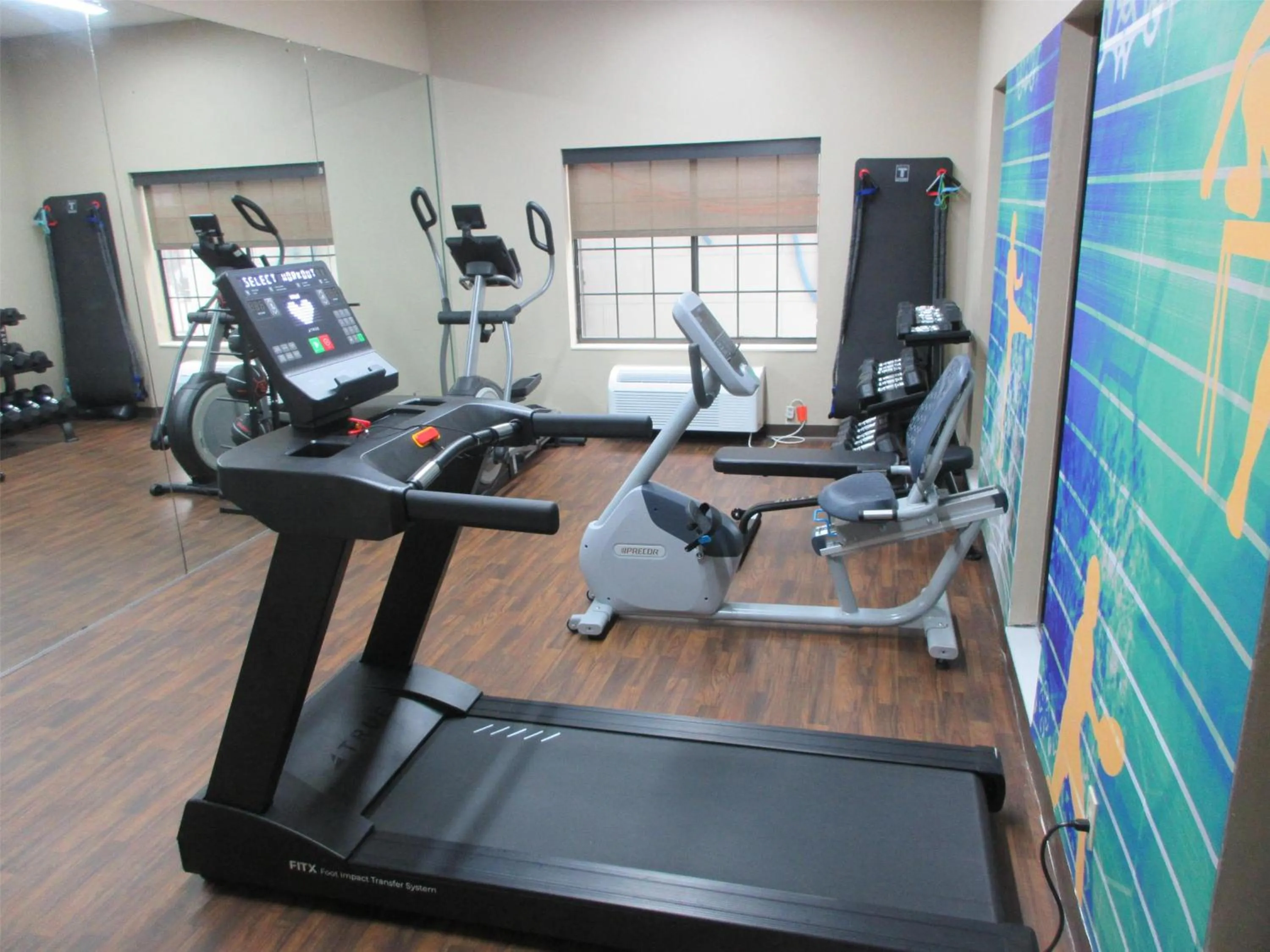 Fitness centre/facilities in Best Western Kenner