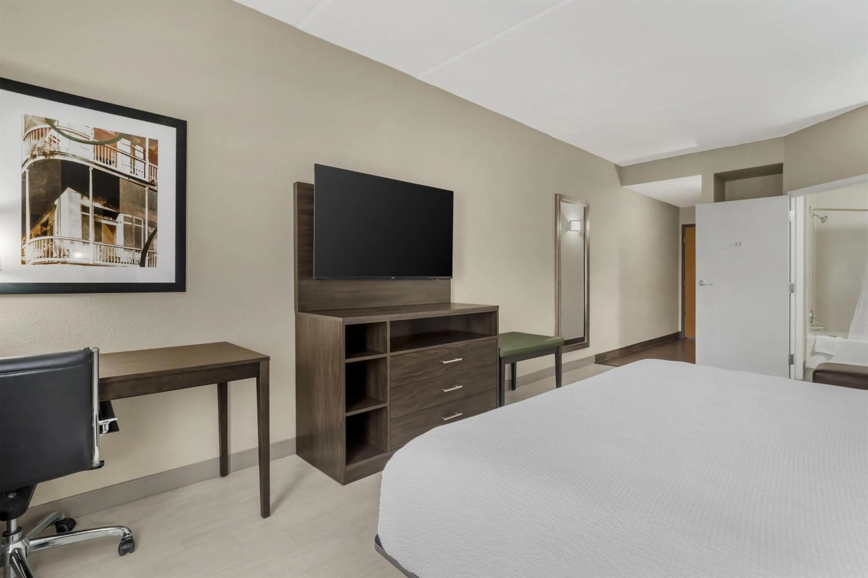 Bedroom, Bed in Best Western Kenner