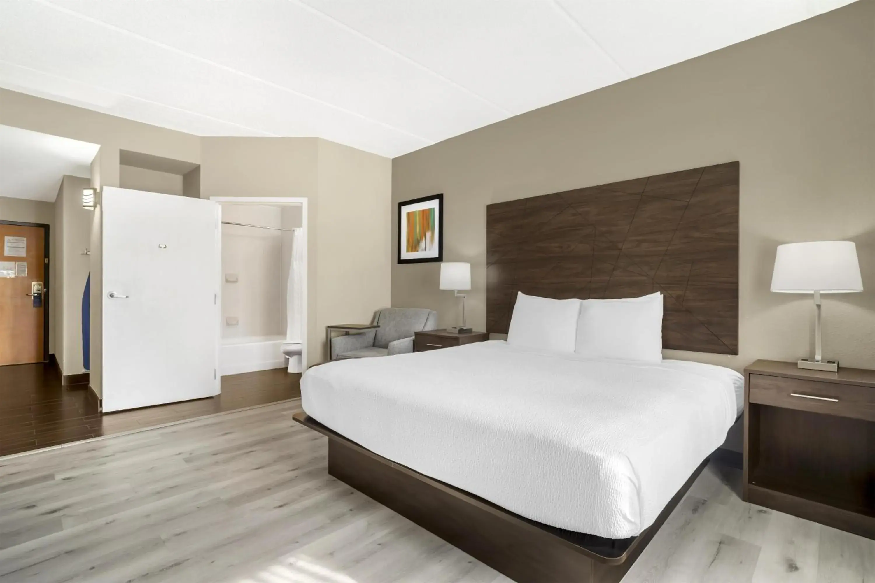 Bedroom, Bed in Best Western Kenner Bedroom, Bed in Best Western Kenner