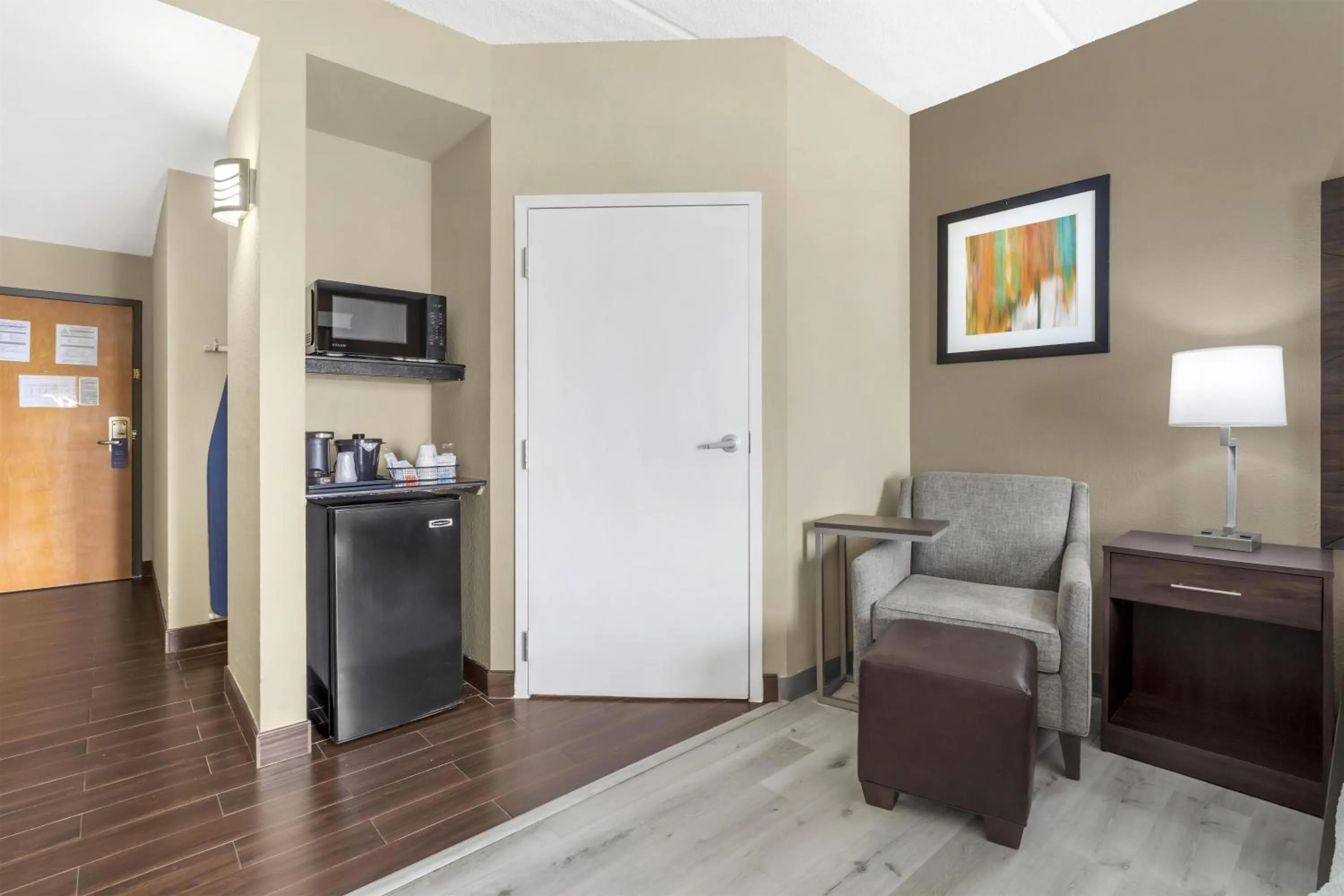 Bedroom in Best Western Kenner