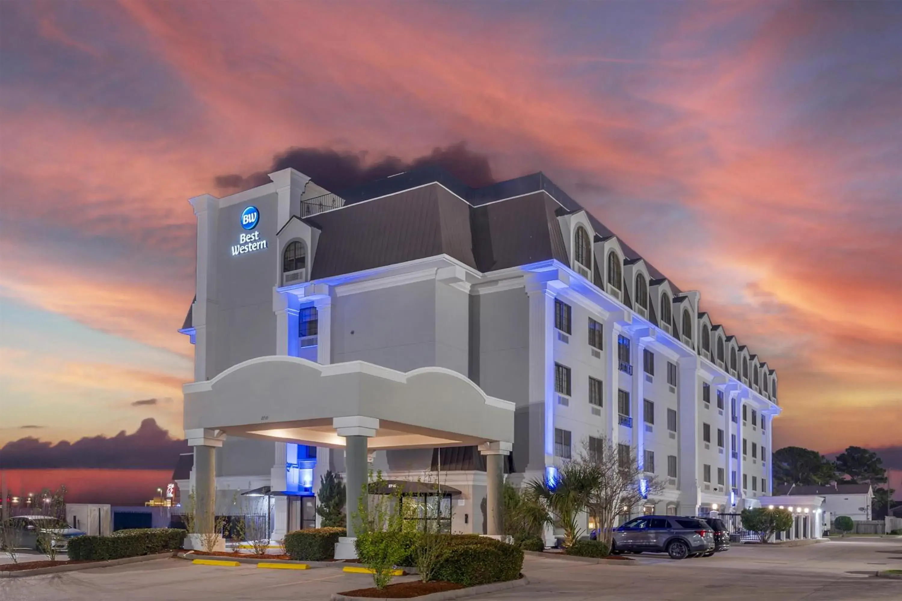 Property building in Best Western Kenner Property building in Best Western Kenner