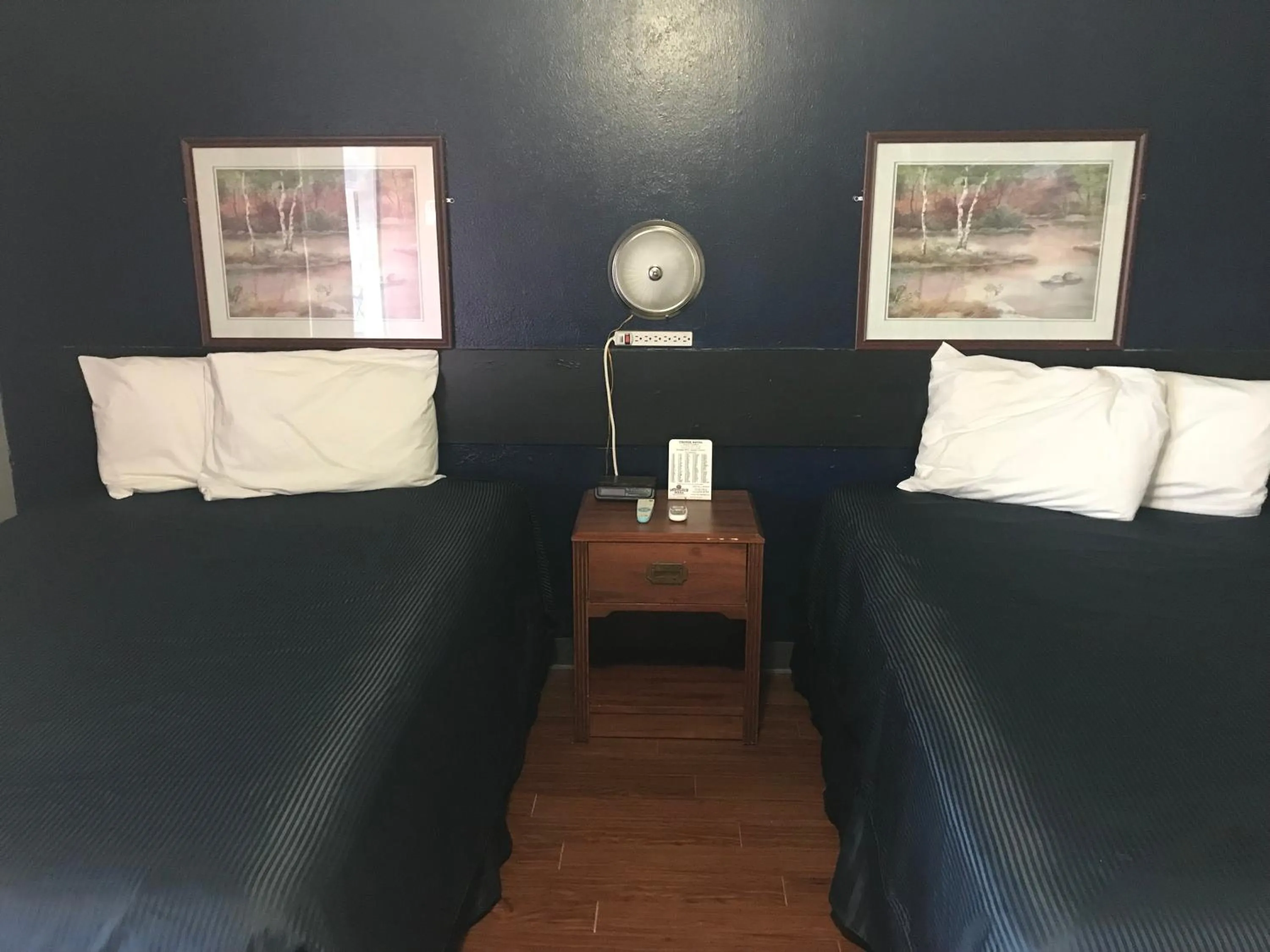 Cooper Motel Tuscola