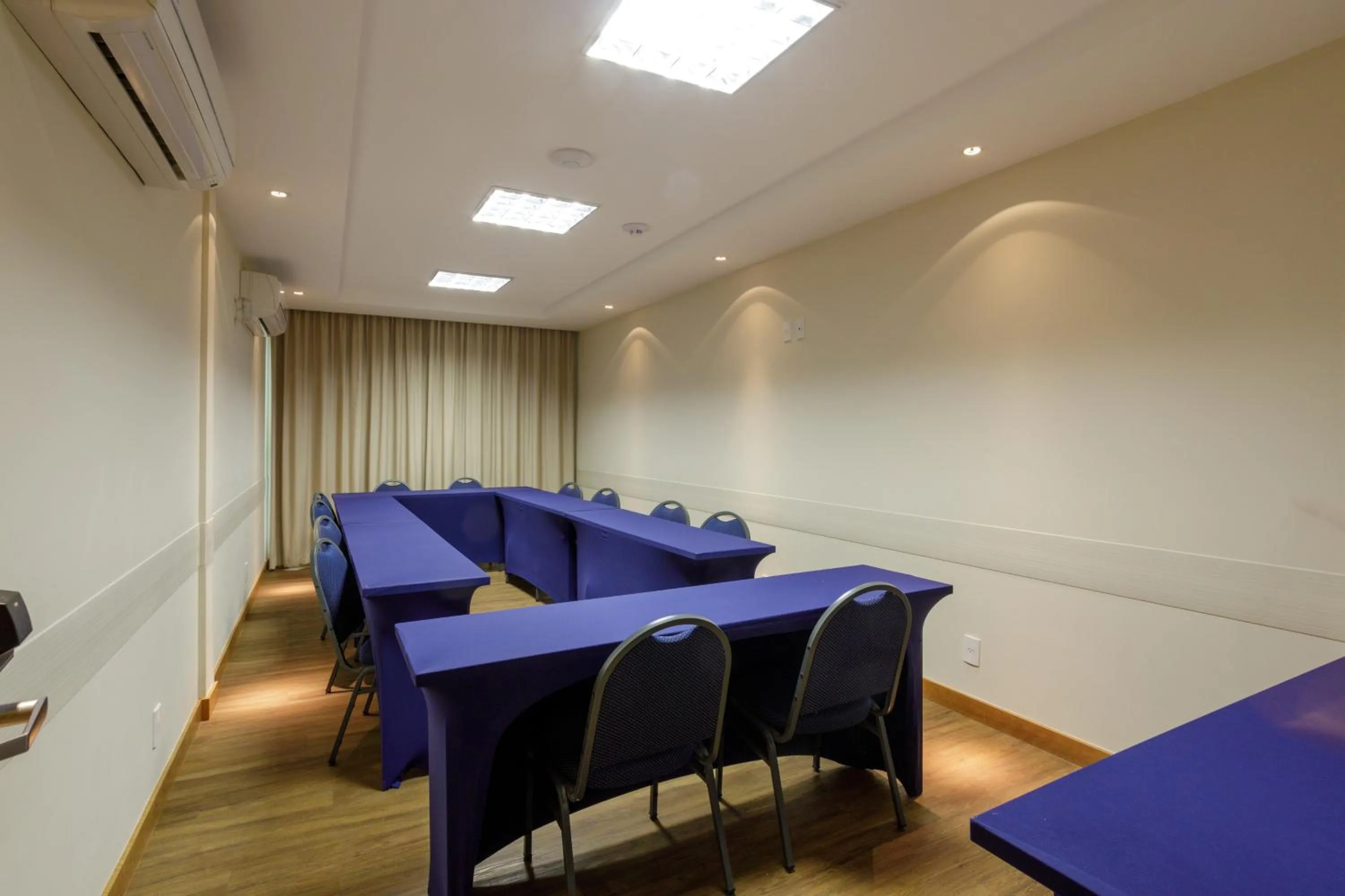 Meeting/conference room in Interclass Florianópolis