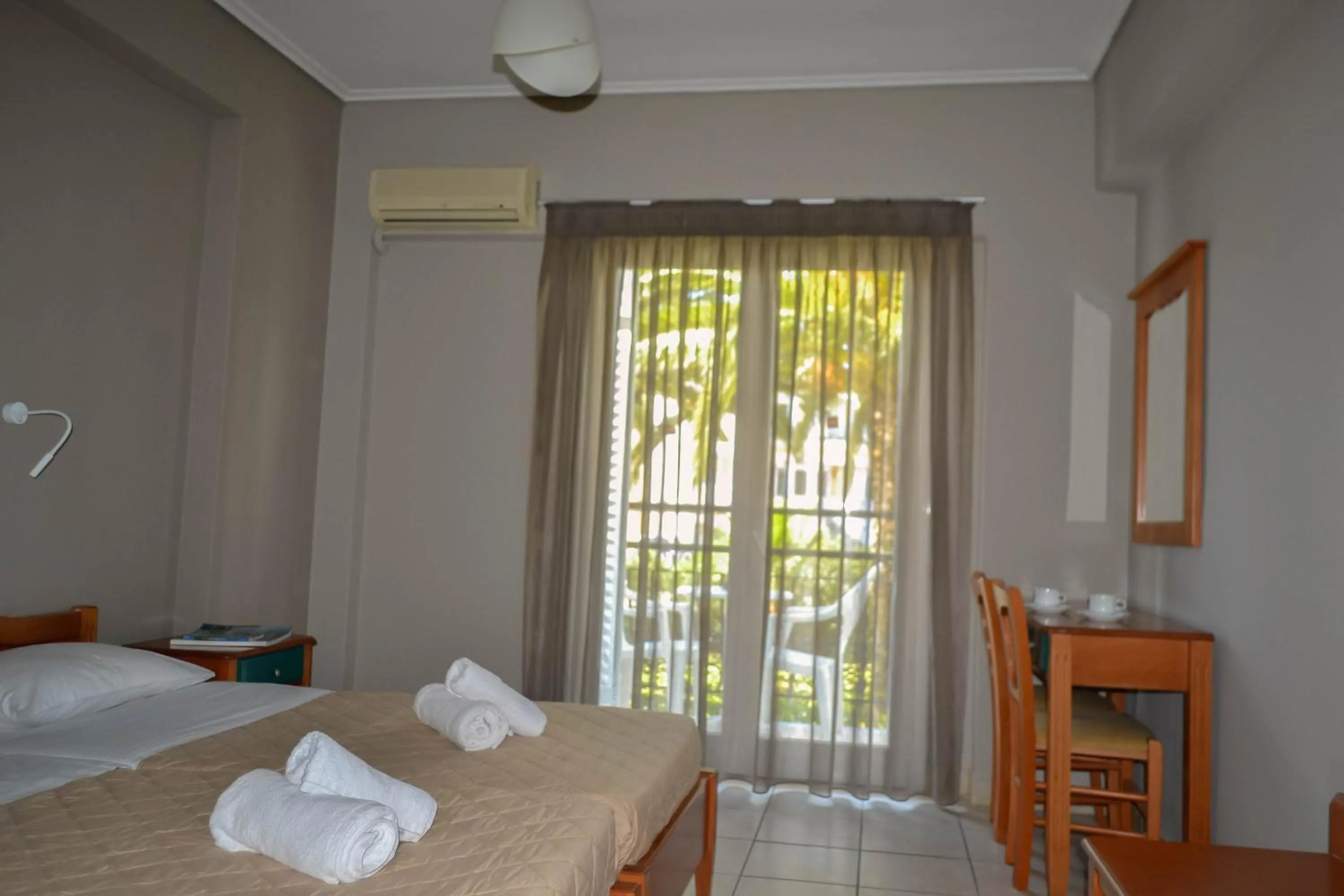 Bedroom, Bed in Olympia