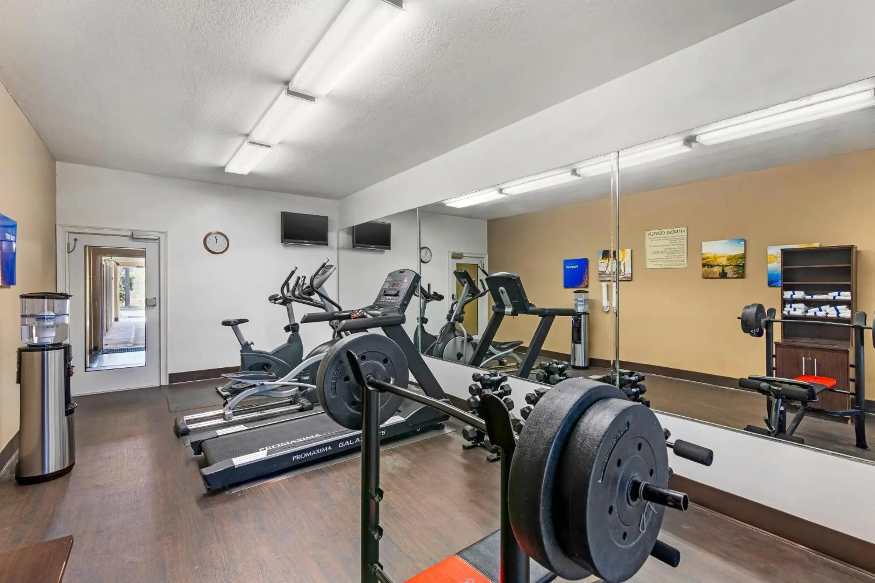 Fitness centre/facilities in Comfort Suites Brunswick Fitness centre/facilities in Comfort Suites Brunswick