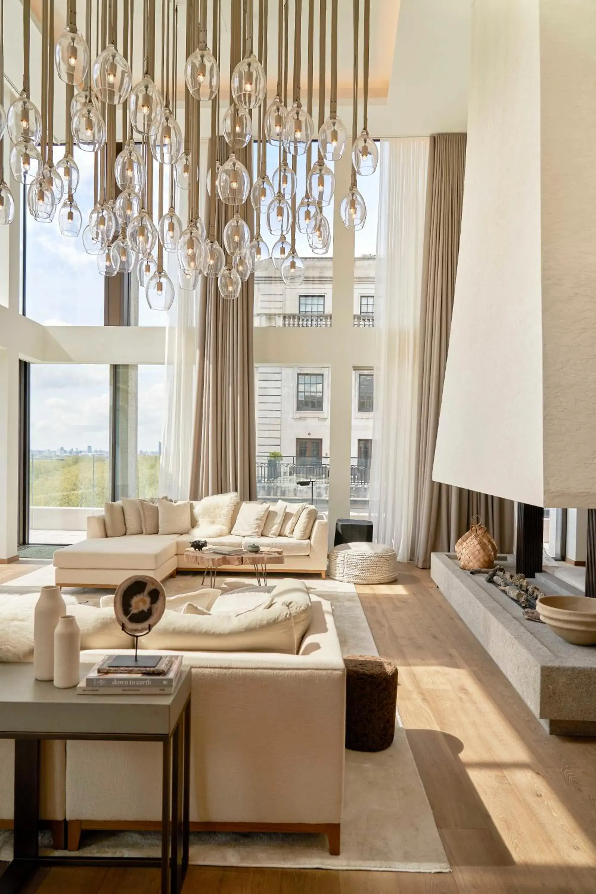 View (from property/room), Bed in 1 Hotel Mayfair View (from property/room), Bed in 1 Hotel Mayfair