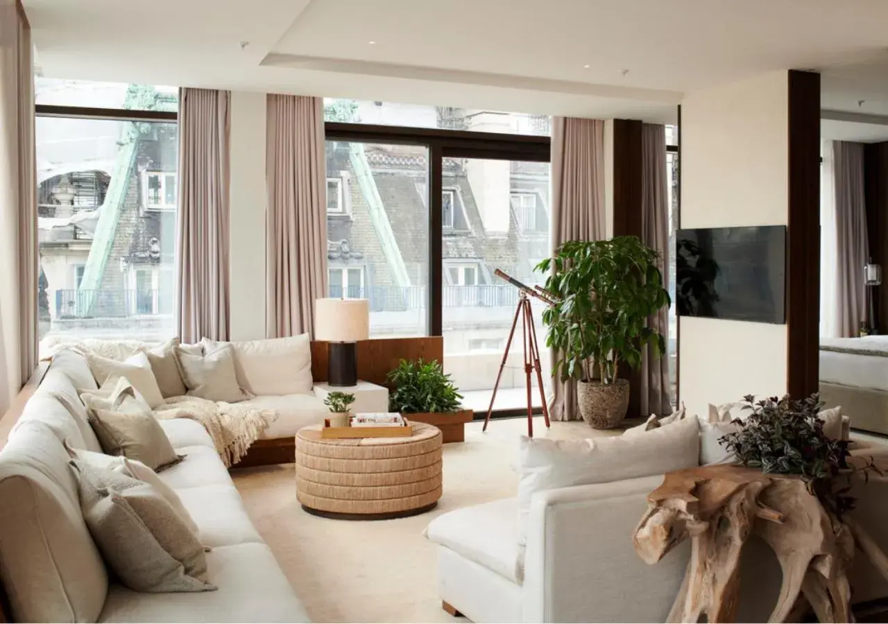 Piccadilly Greenhouse Suite in 1 Hotel Mayfair Piccadilly Greenhouse Suite in 1 Hotel Mayfair