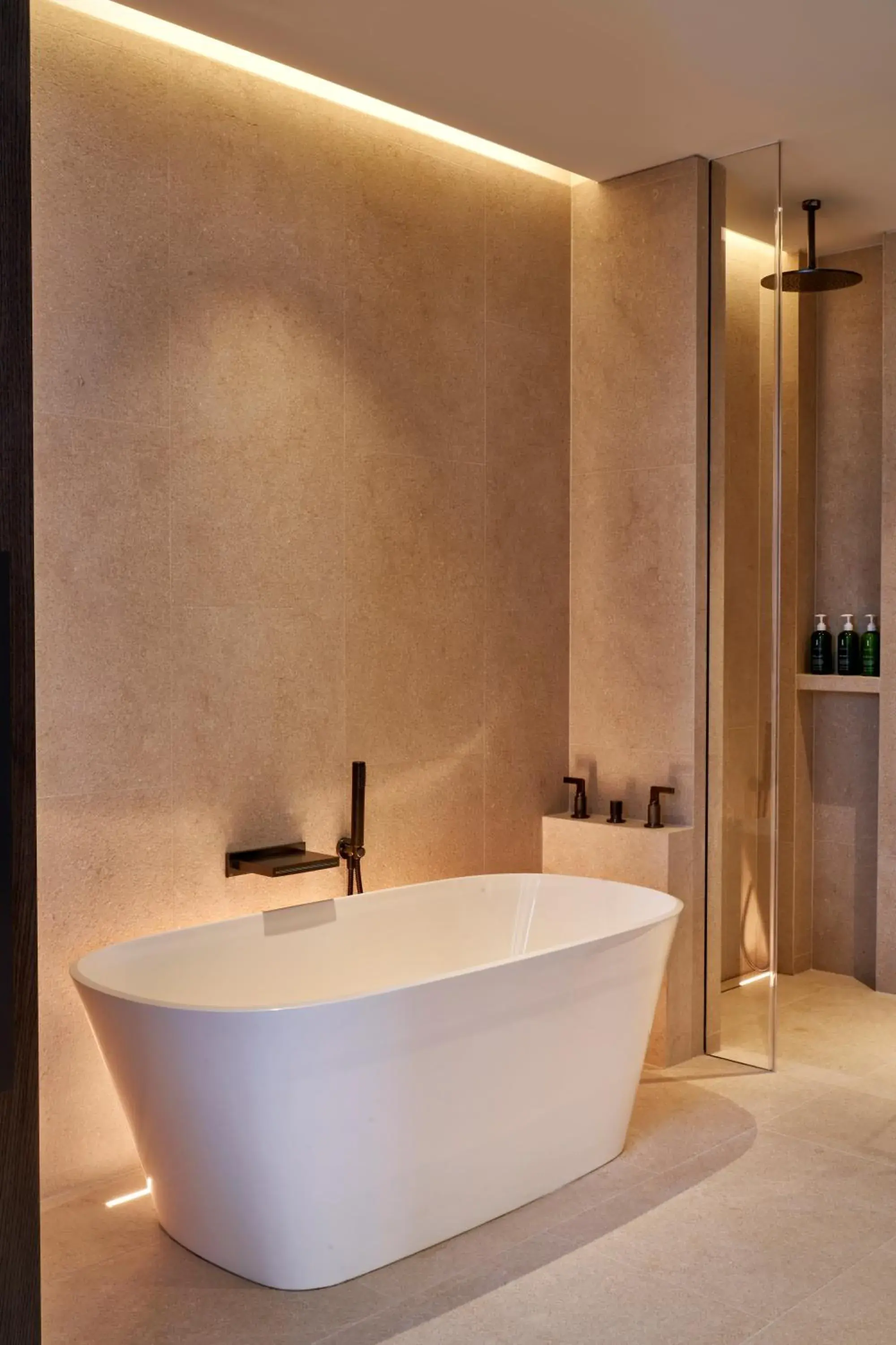 Skyline One Bedroom Suite in 1 Hotel Mayfair Skyline One Bedroom Suite in 1 Hotel Mayfair