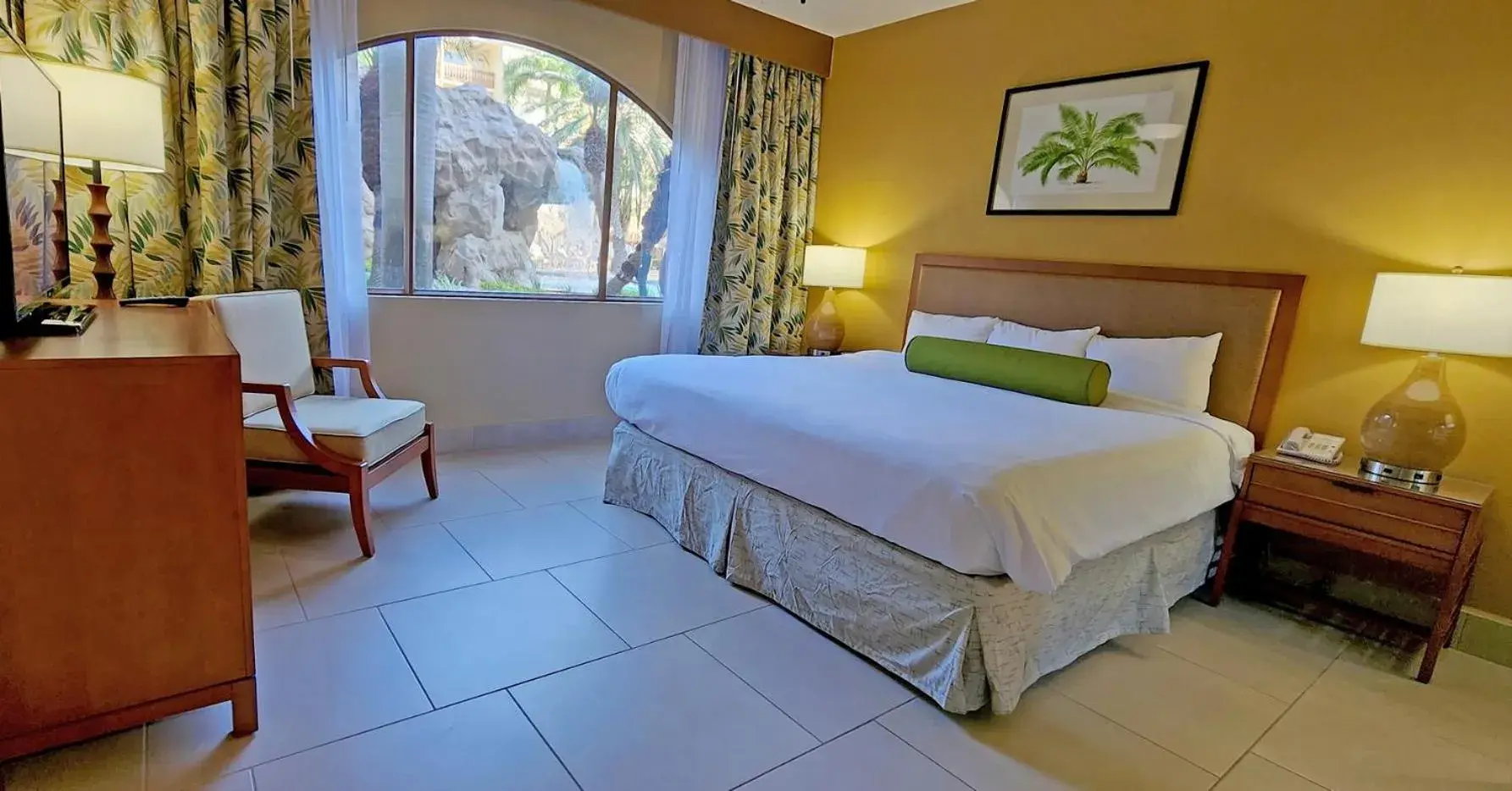 Bedroom, Bed in Eagle Aruba Resort Bedroom, Bed in Eagle Aruba Resort