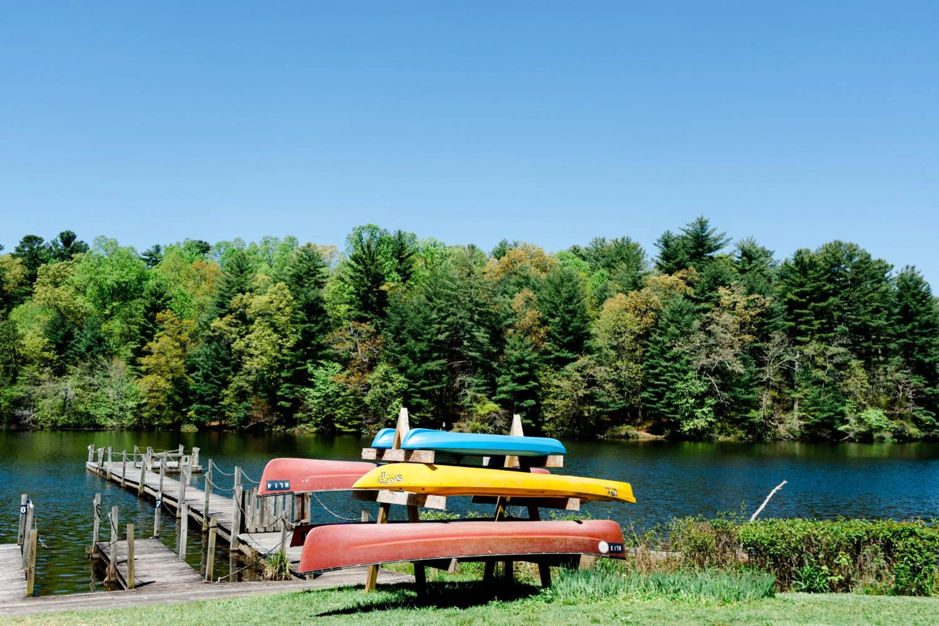 Activities in Highland Lake Inn & Resort - Flat Rock