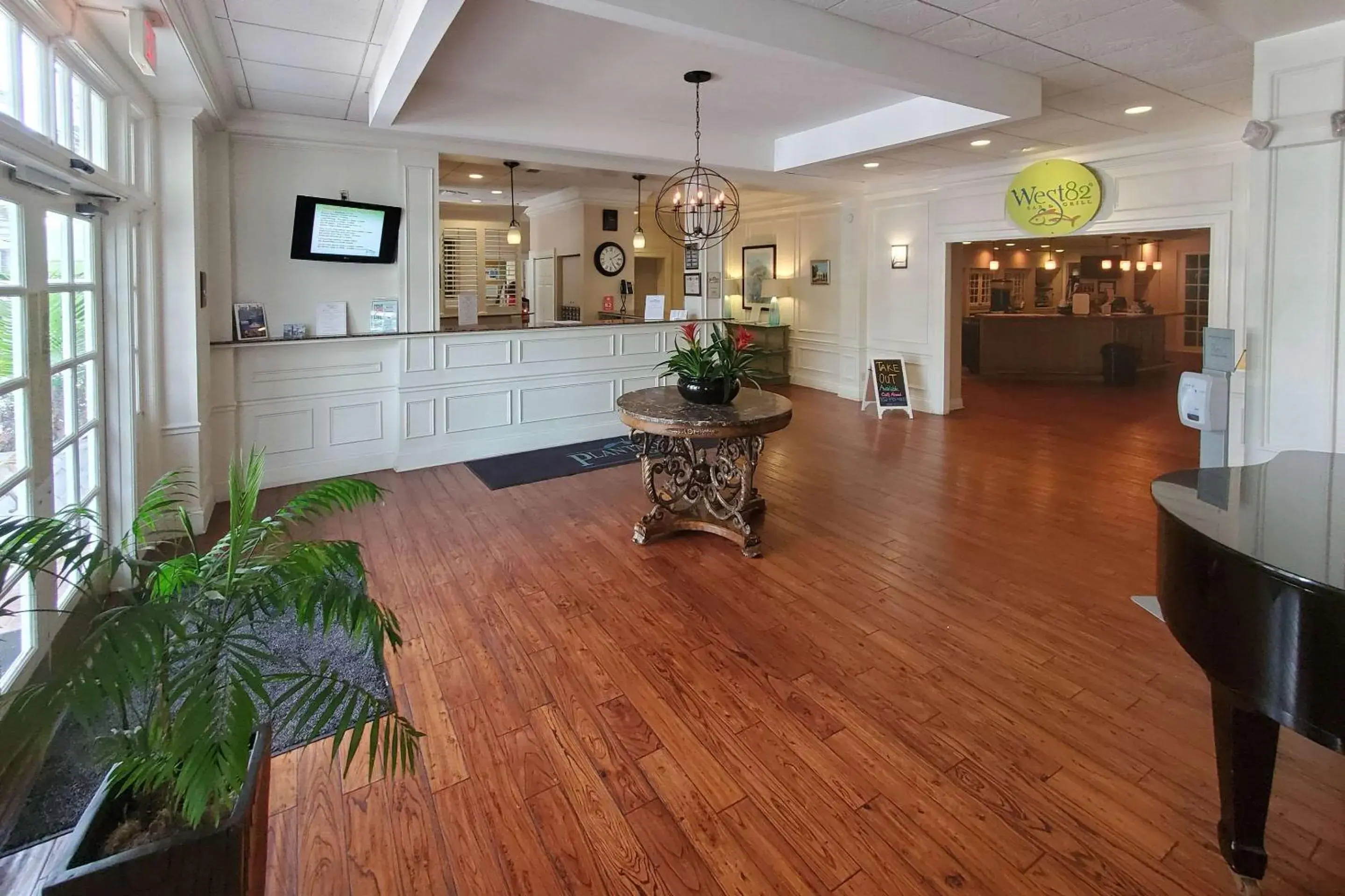 Lobby or reception in Plantation Resort on Crystal River, Ascend Hotel Collection Lobby or reception in Plantation Resort on Crystal River, Ascend Hotel Collection