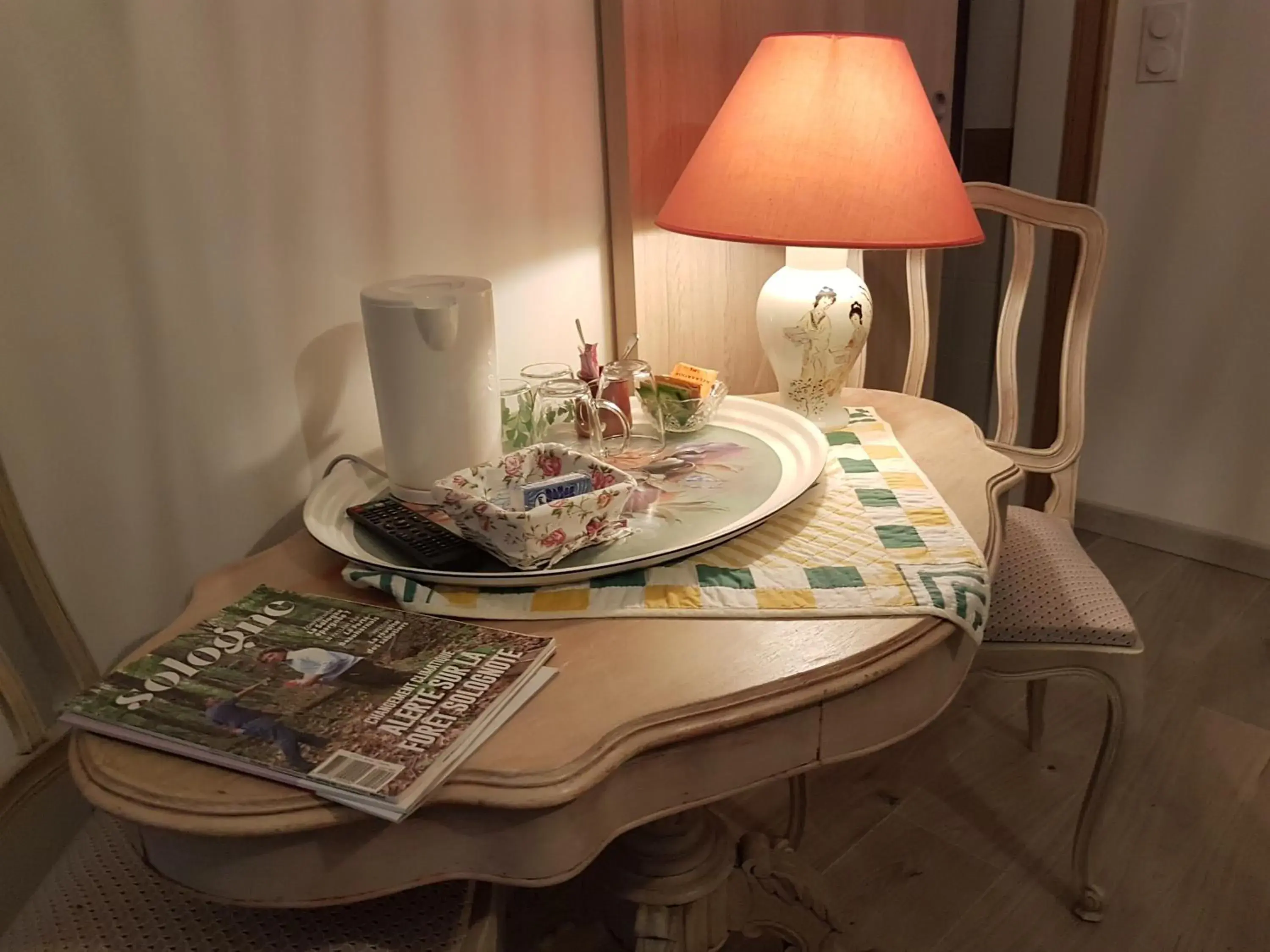 Double Room with Private Bathroom in Le Clos des Écureuils Double Room with Private Bathroom in Le Clos des Écureuils