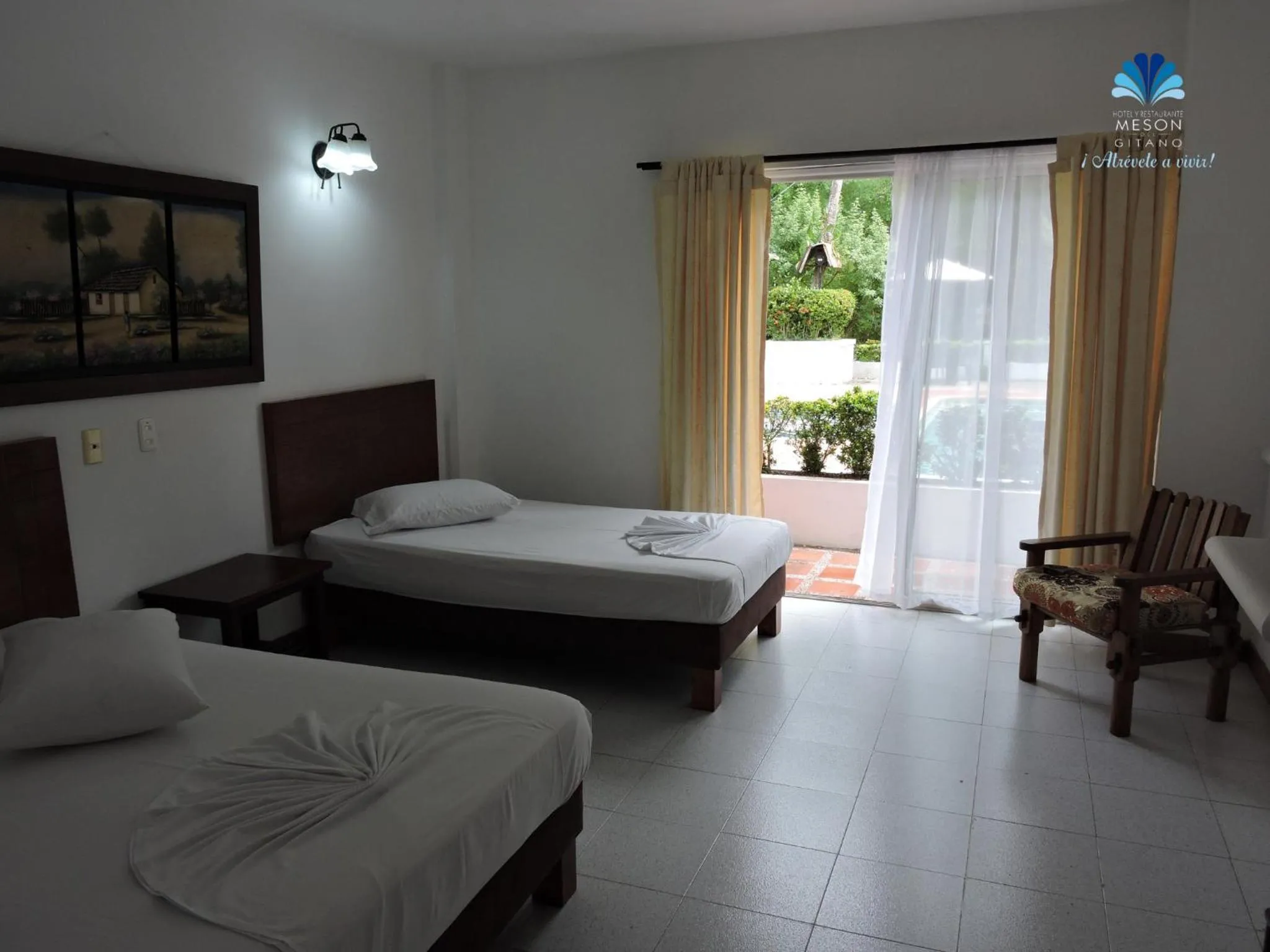 Twin Room with Pool View - single occupancy in Hotel y Restaurante Mesón del Gitano