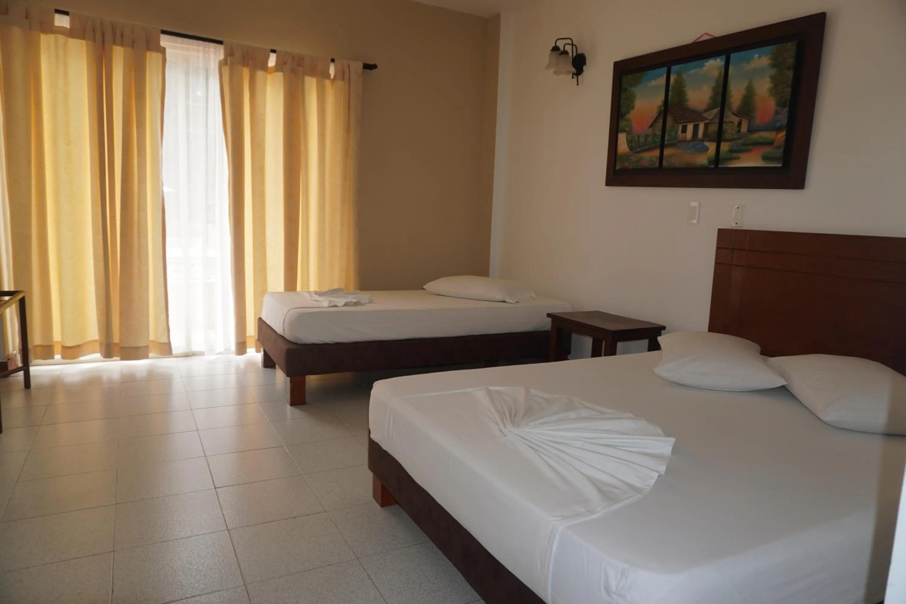 Twin Room with Pool View - single occupancy in Hotel y Restaurante Mesón del Gitano