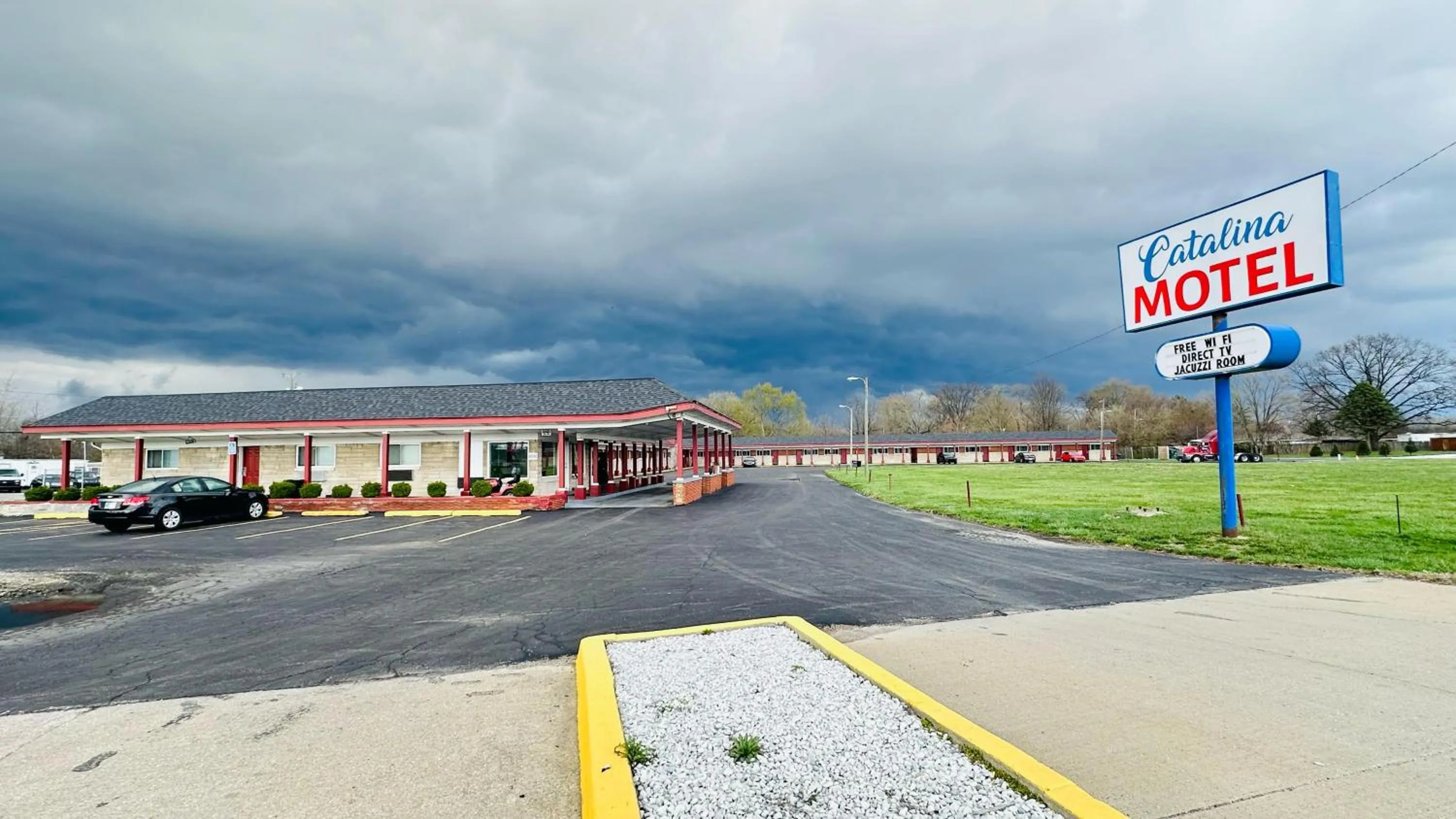 Property logo or sign in Catalina Airport Motel