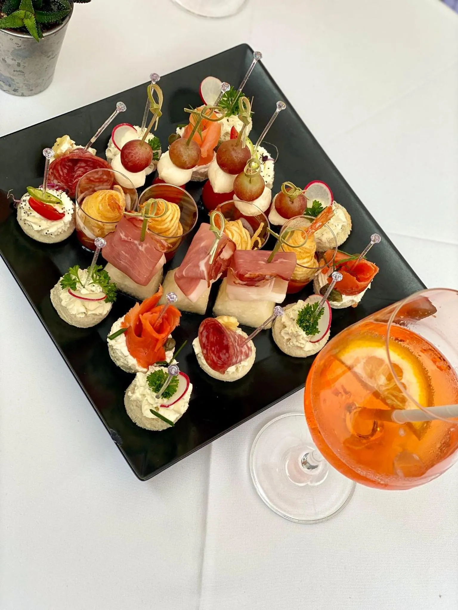 Restaurant/places to eat in Hotel & Restaurant Tanne