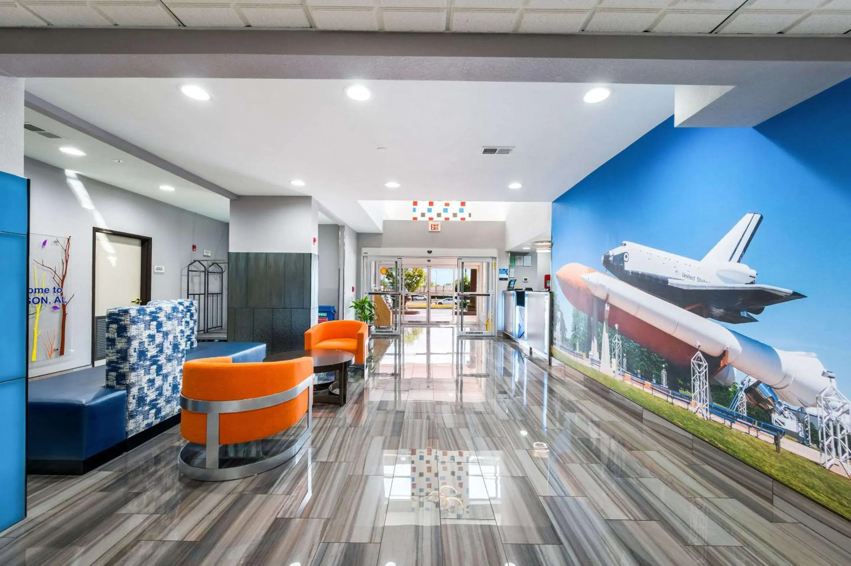 Lobby or reception in Clarion Pointe Madison-Huntsville Lobby or reception in Clarion Pointe Madison-Huntsville