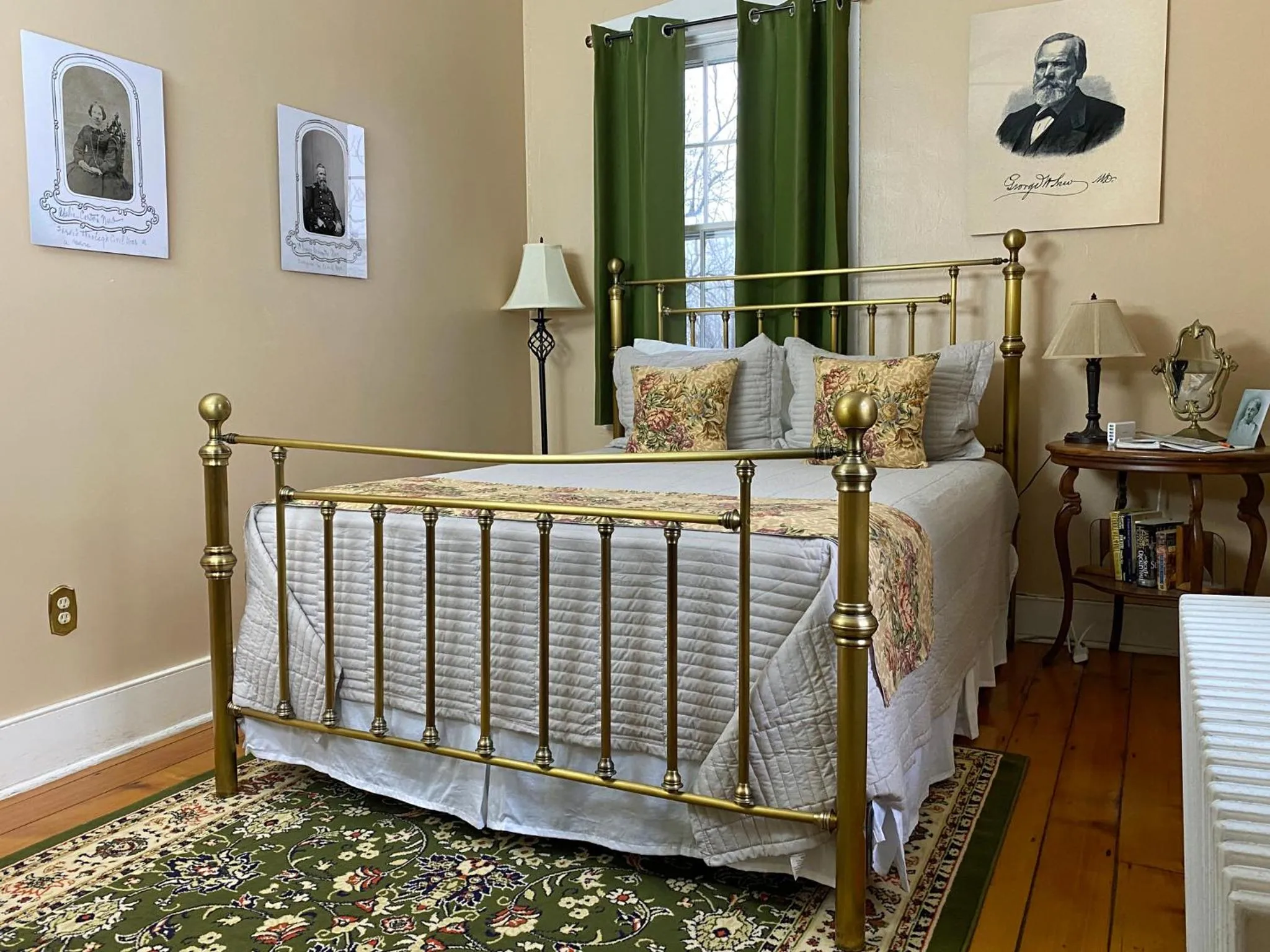 Bed in Lightner Farmhouse B&B