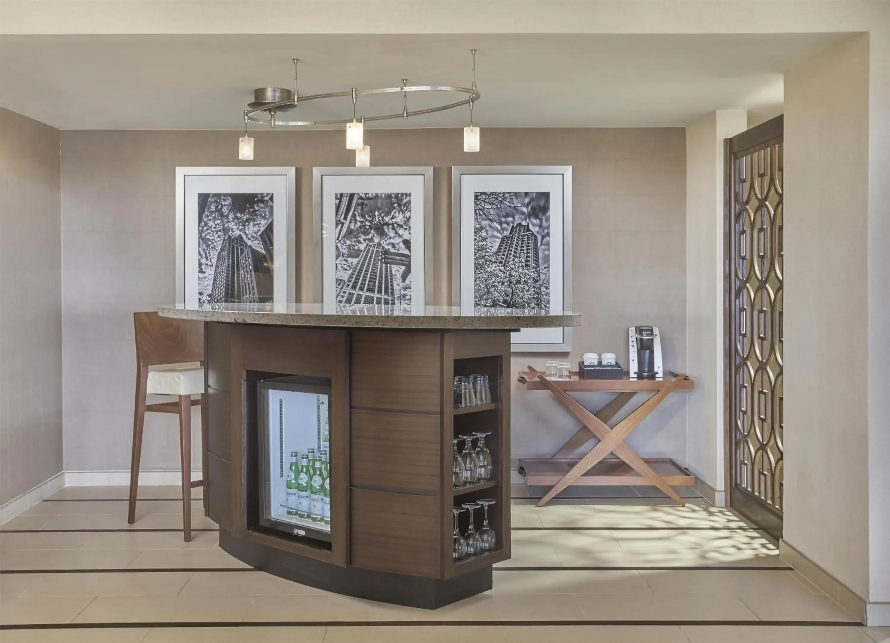 Photo of the whole room in Hyatt Regency Milwaukee Photo of the whole room in Hyatt Regency Milwaukee