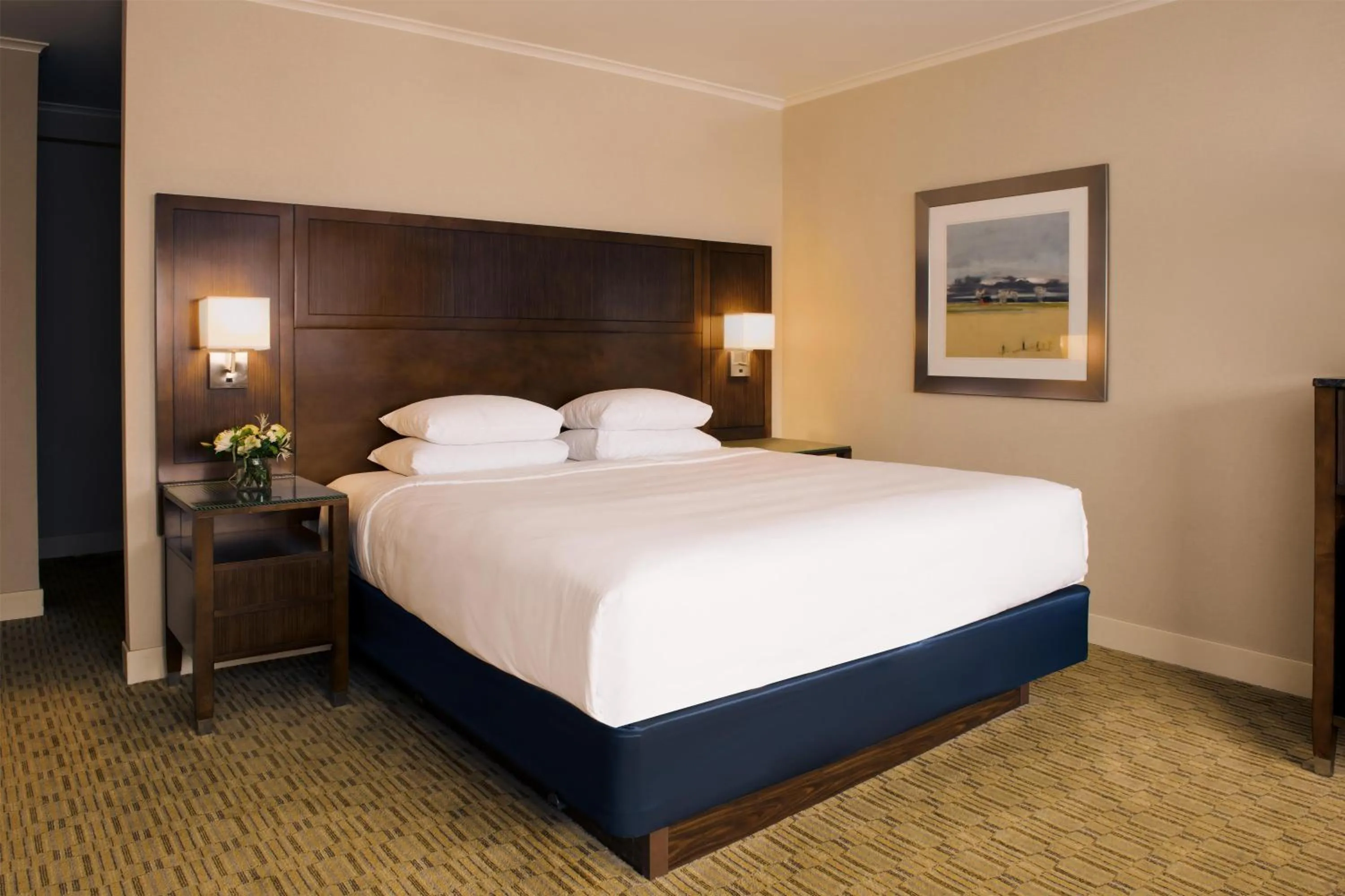 Bedroom, Bed in Hyatt Regency Milwaukee