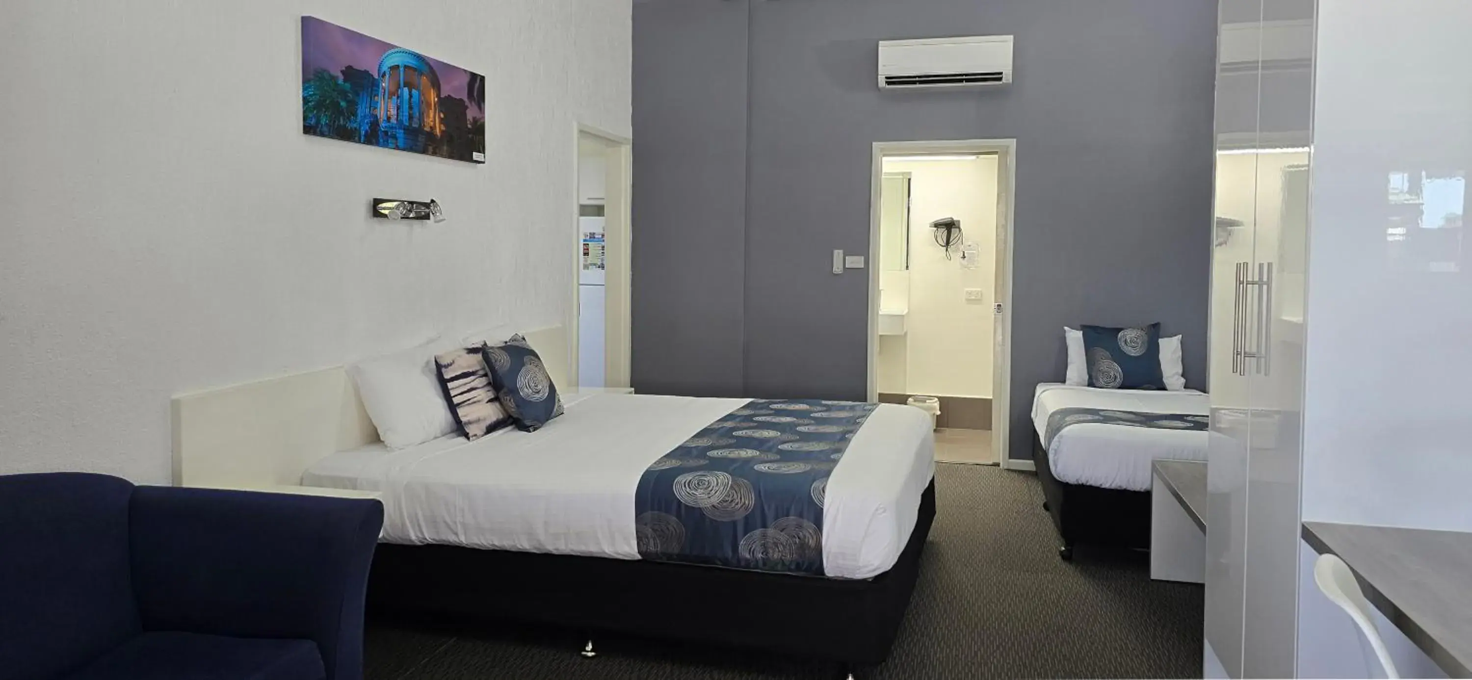 King Self Contained Studio (Non Pet) in Archer Park Motel King Self Contained Studio (Non Pet) in Archer Park Motel