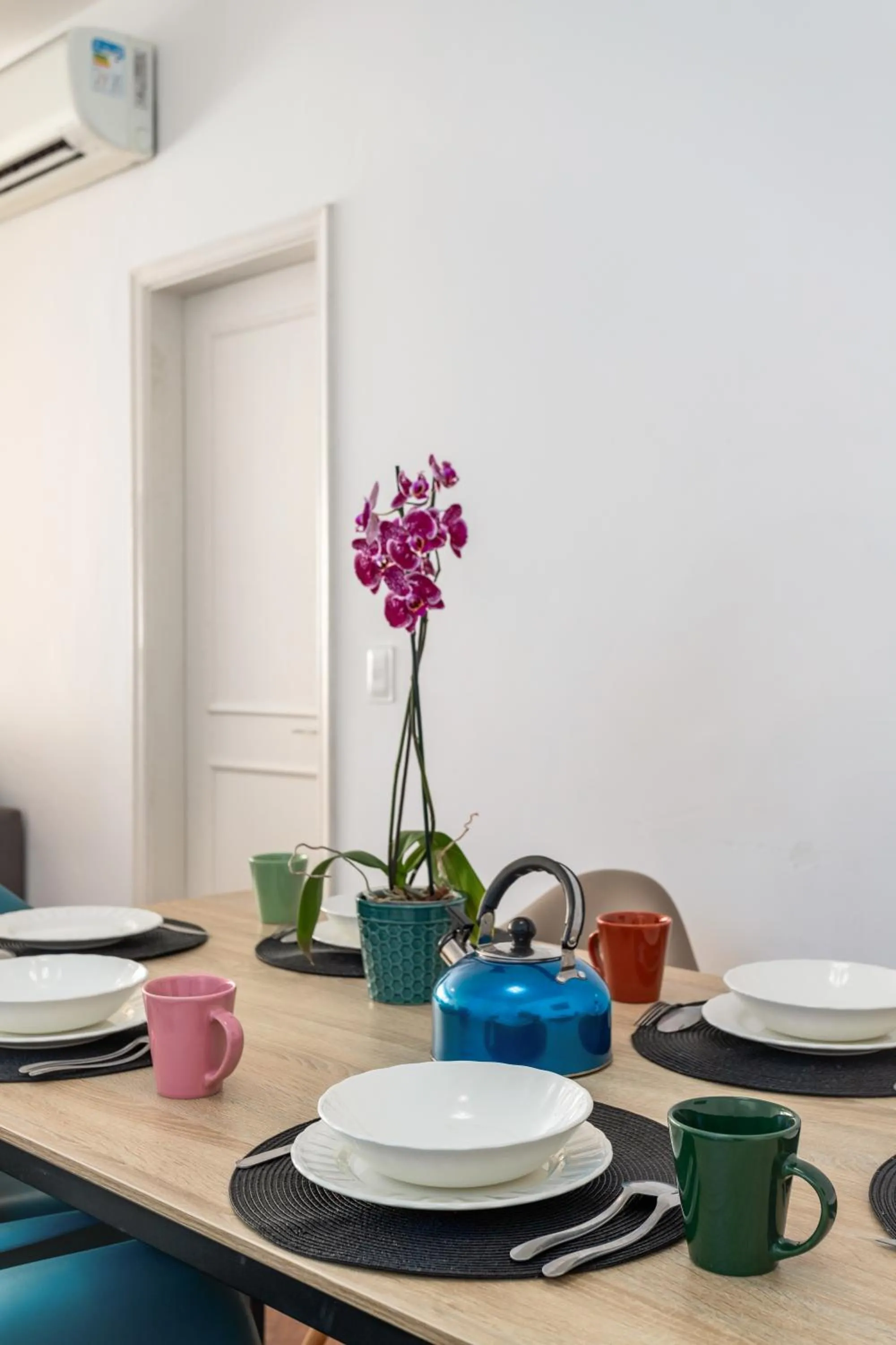 Coffee/tea facilities in Unhotel - Charmoso Apartamento Temporada com 3 quartos em Copacabana