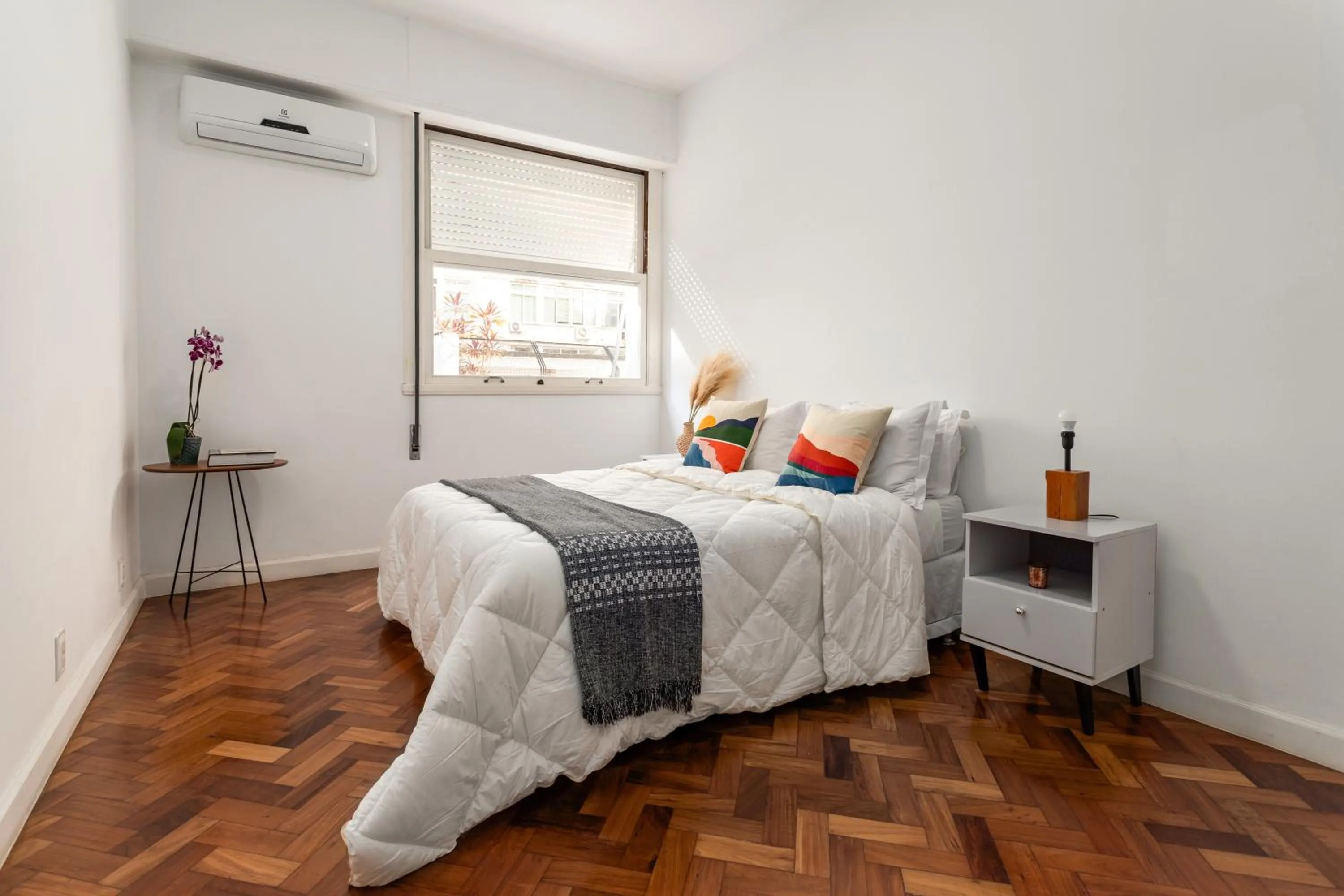 Bed in Unhotel - Charmoso Apartamento Temporada com 3 quartos em Copacabana