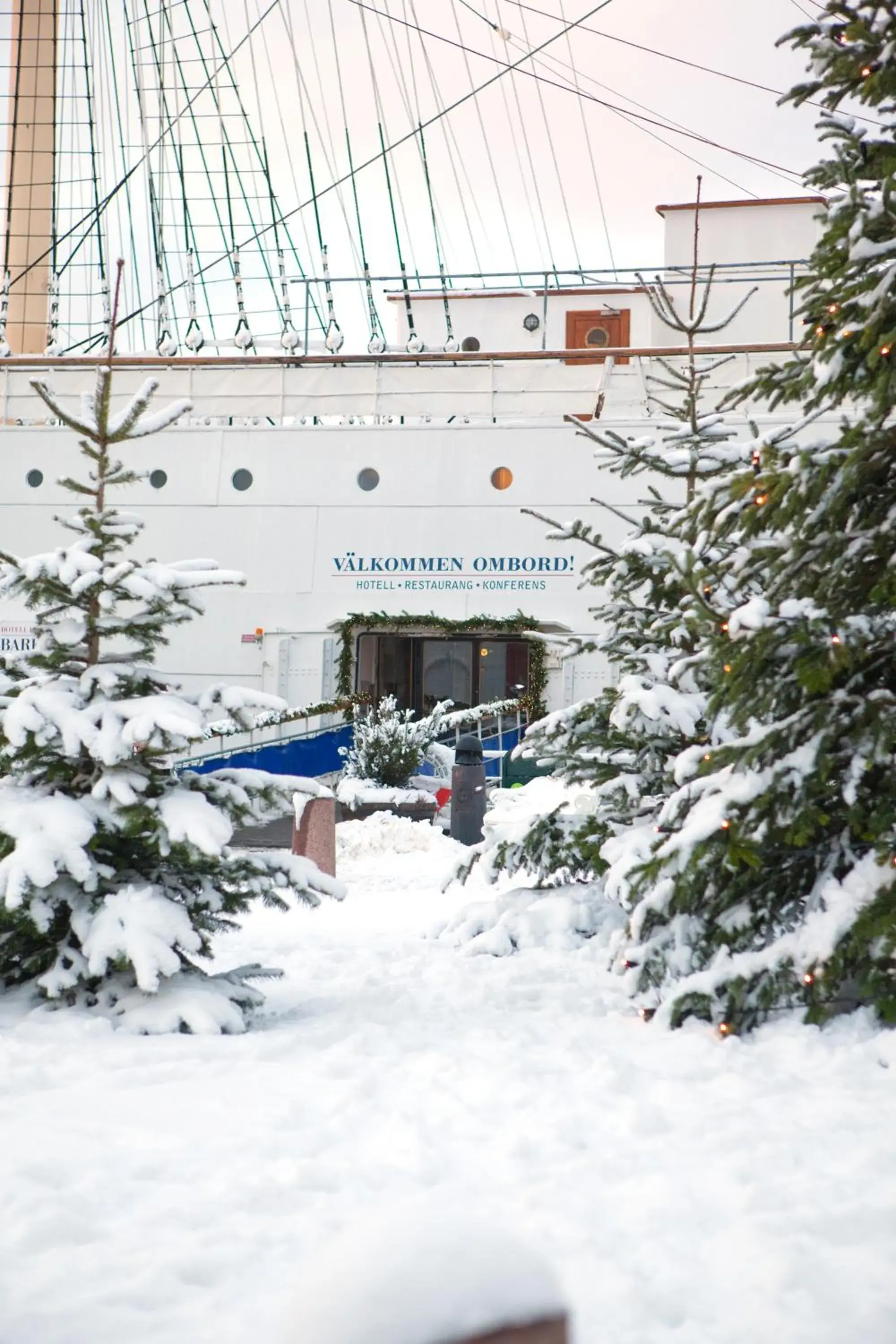Facade/entrance in Hotel Barken Viking Facade/entrance in Hotel Barken Viking