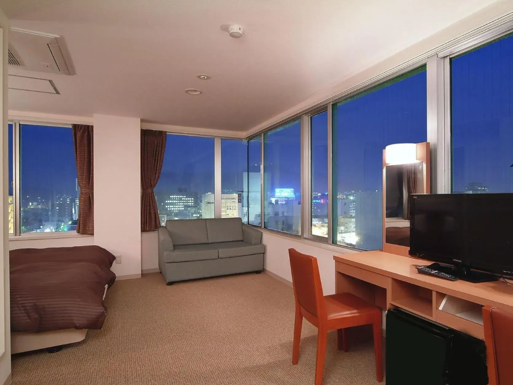 Bed in Hotel Promote Hakodate Bed in Hotel Promote Hakodate