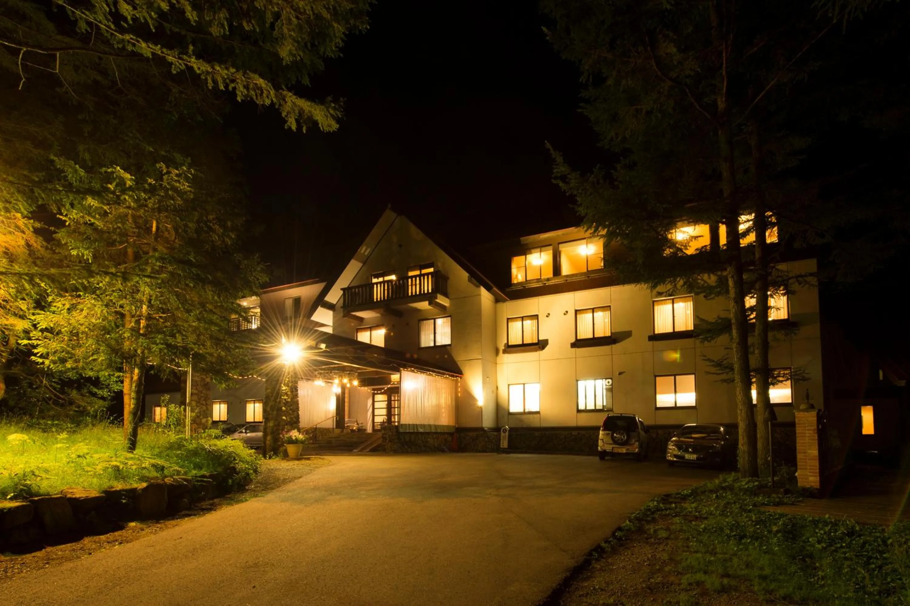 Facade/entrance in Takayama Wan Wan Paradise Hotel & Cottage