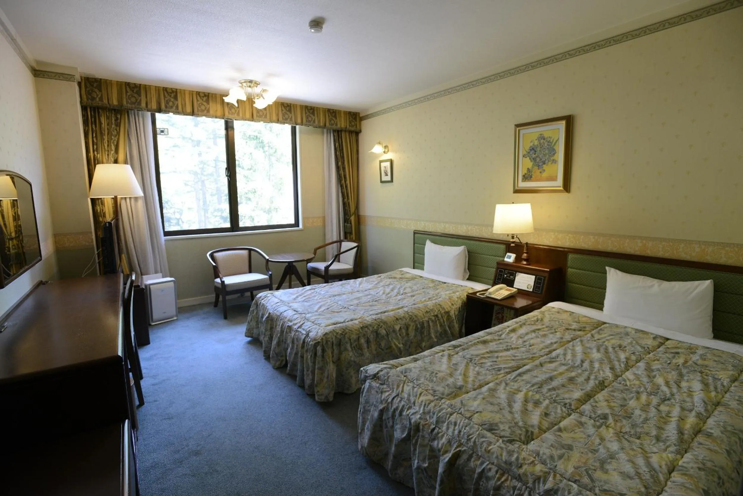 Photo of the whole room, Bed in Takayama Wan Wan Paradise Hotel & Cottage