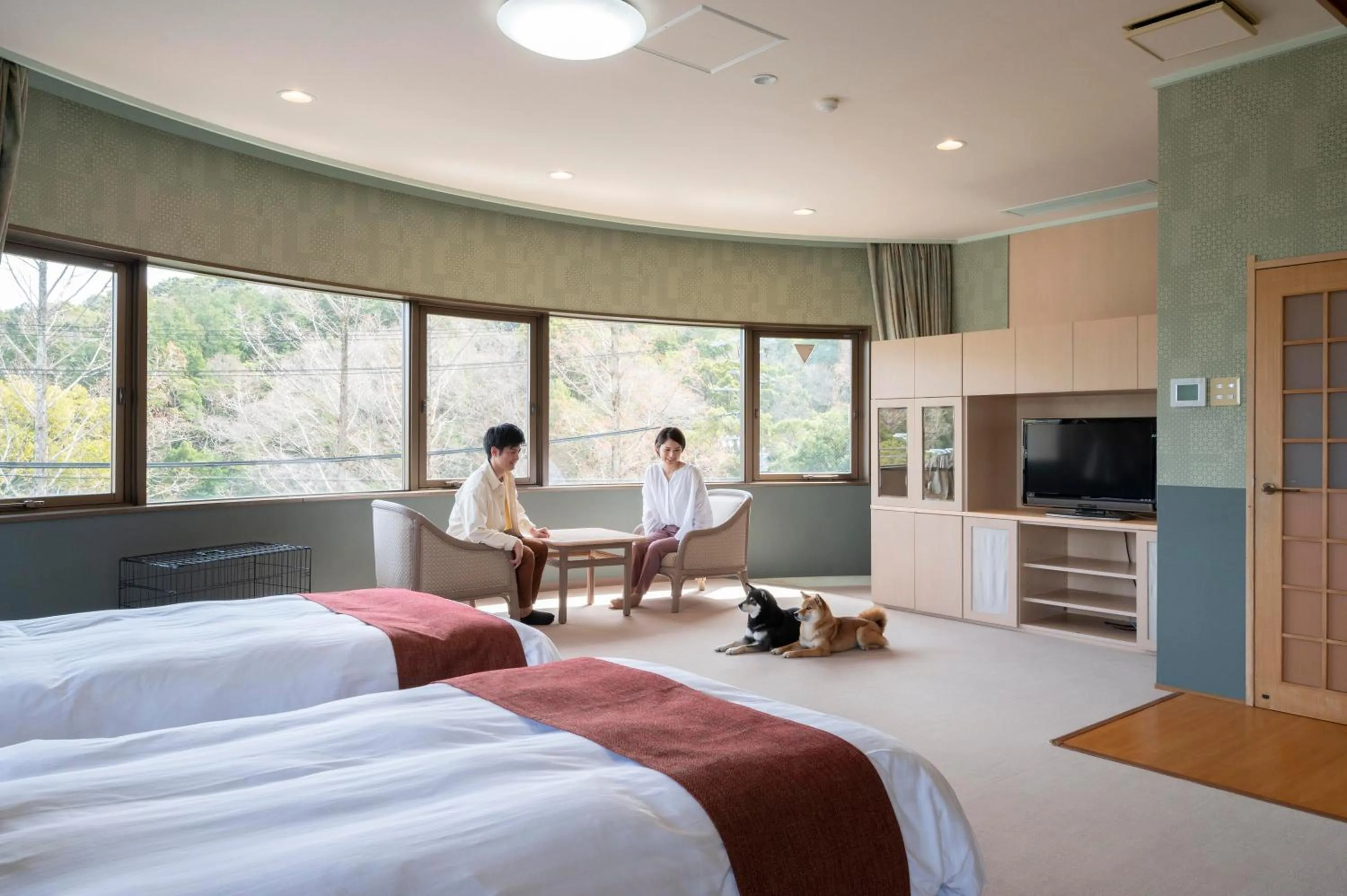 pet friendly, Bed in Hamanako Wan Wan Paradise Hotel