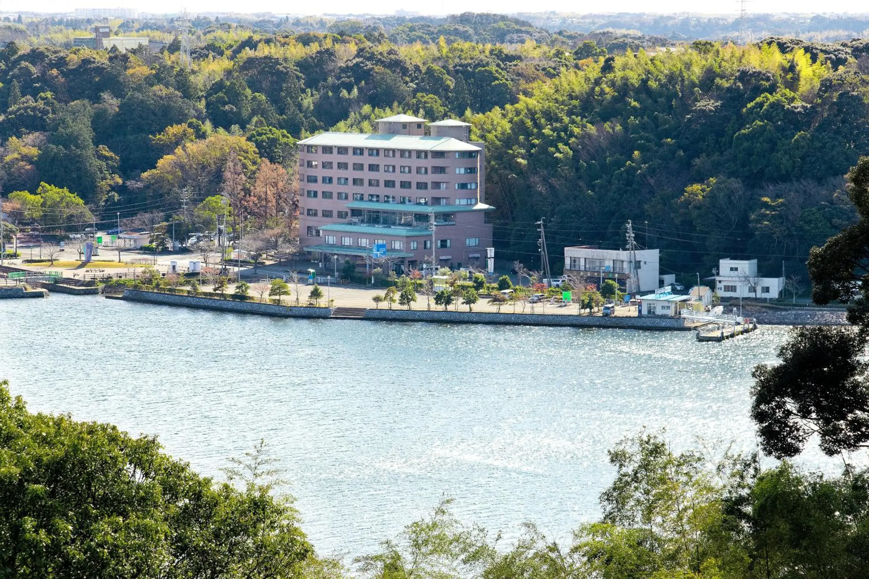 Property building in Hamanako Wan Wan Paradise Hotel Property building in Hamanako Wan Wan Paradise Hotel