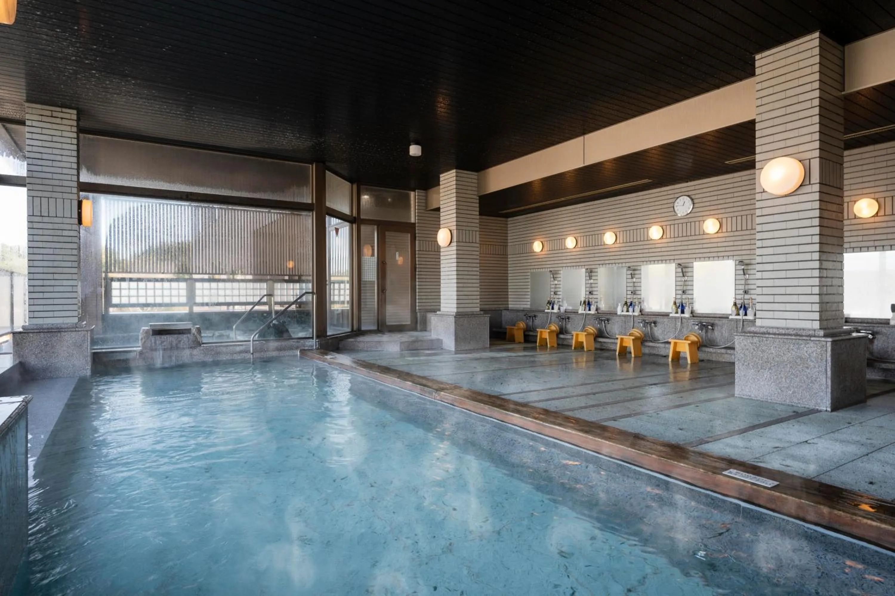 Hot Spring Bath in Hamanako Wan Wan Paradise Hotel