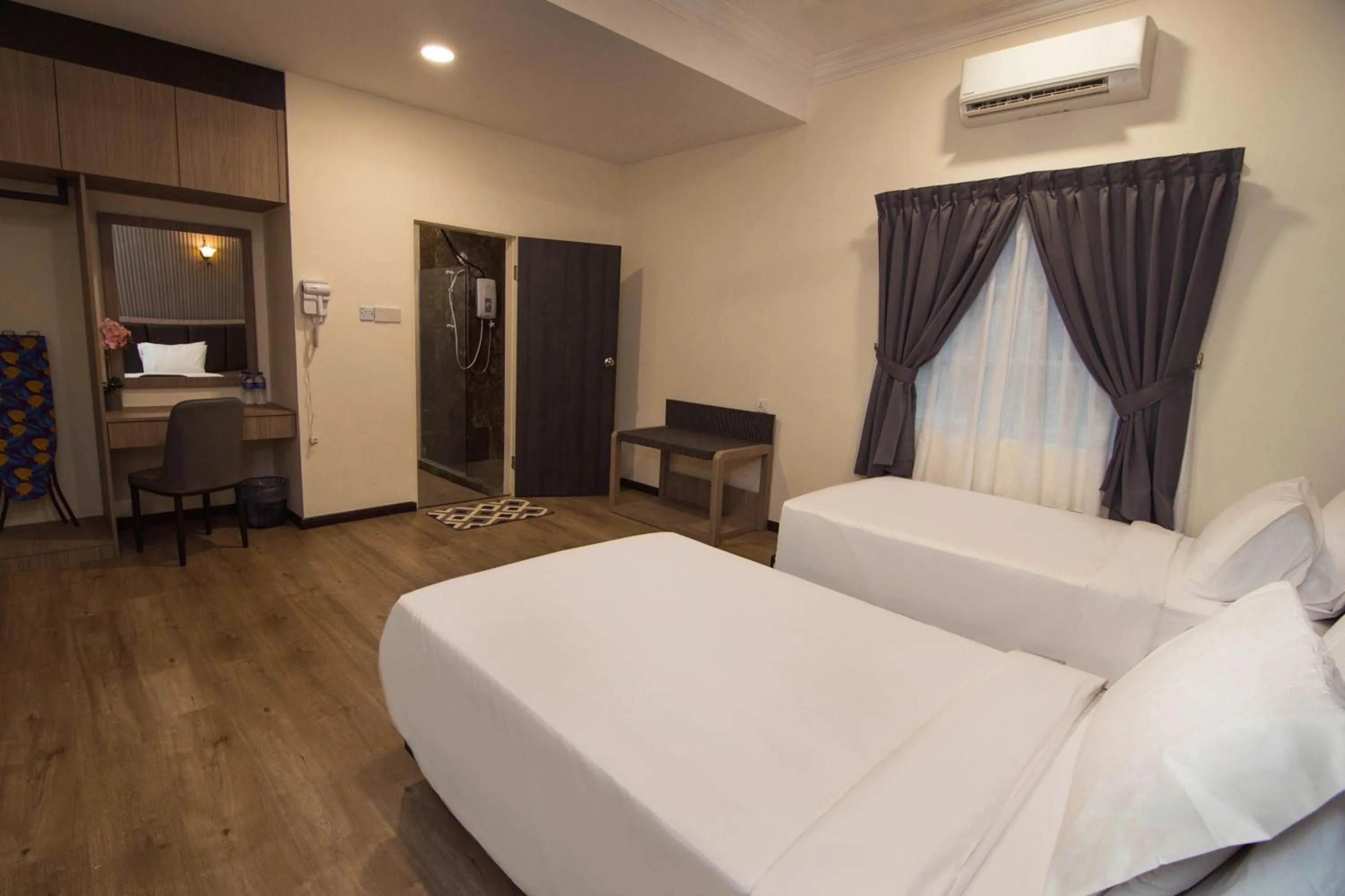 Bed in Sabah Tea Resort