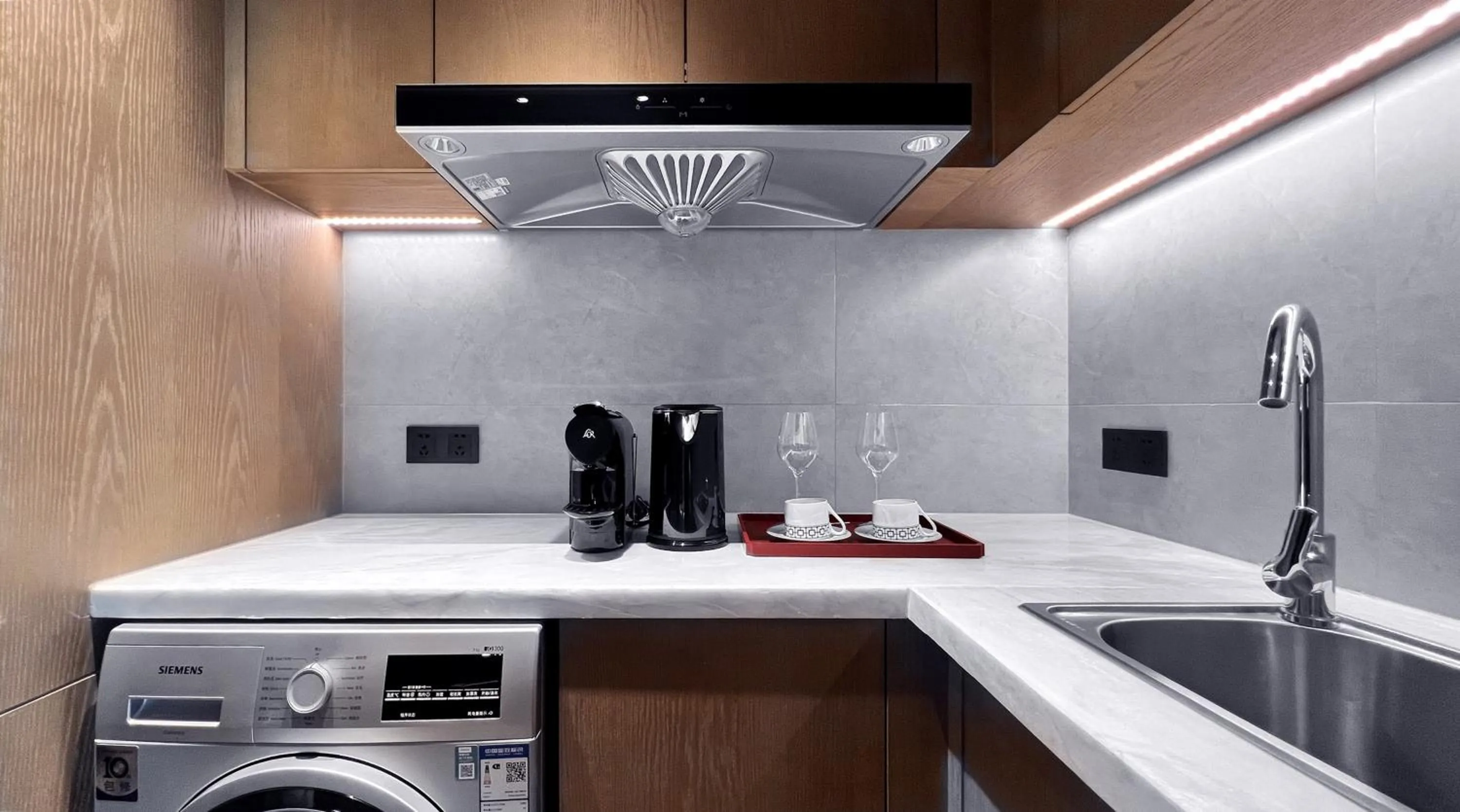 Kitchen or kitchenette in Empark Grand Hotel Beijing