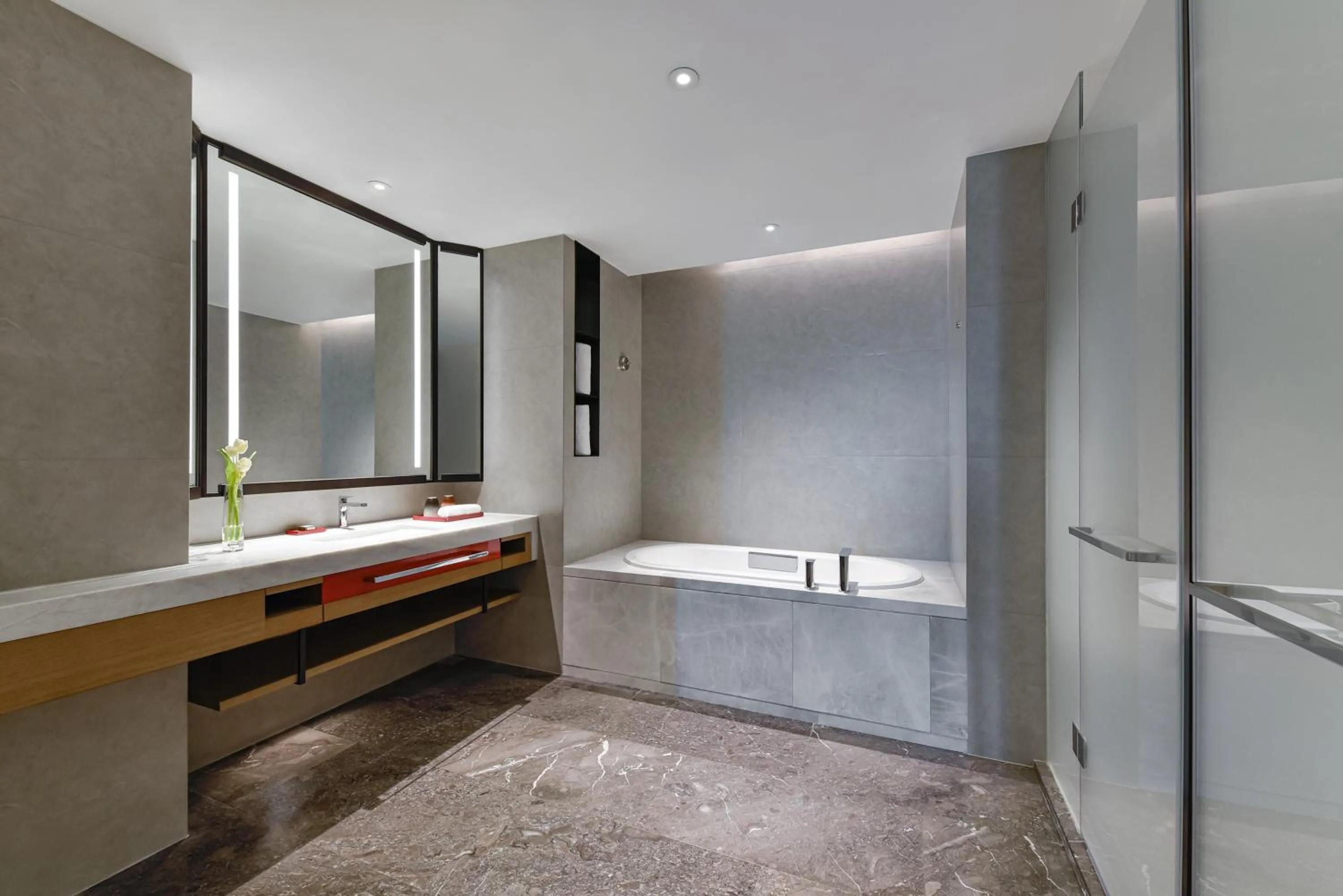 Toilet in Empark Grand Hotel Beijing