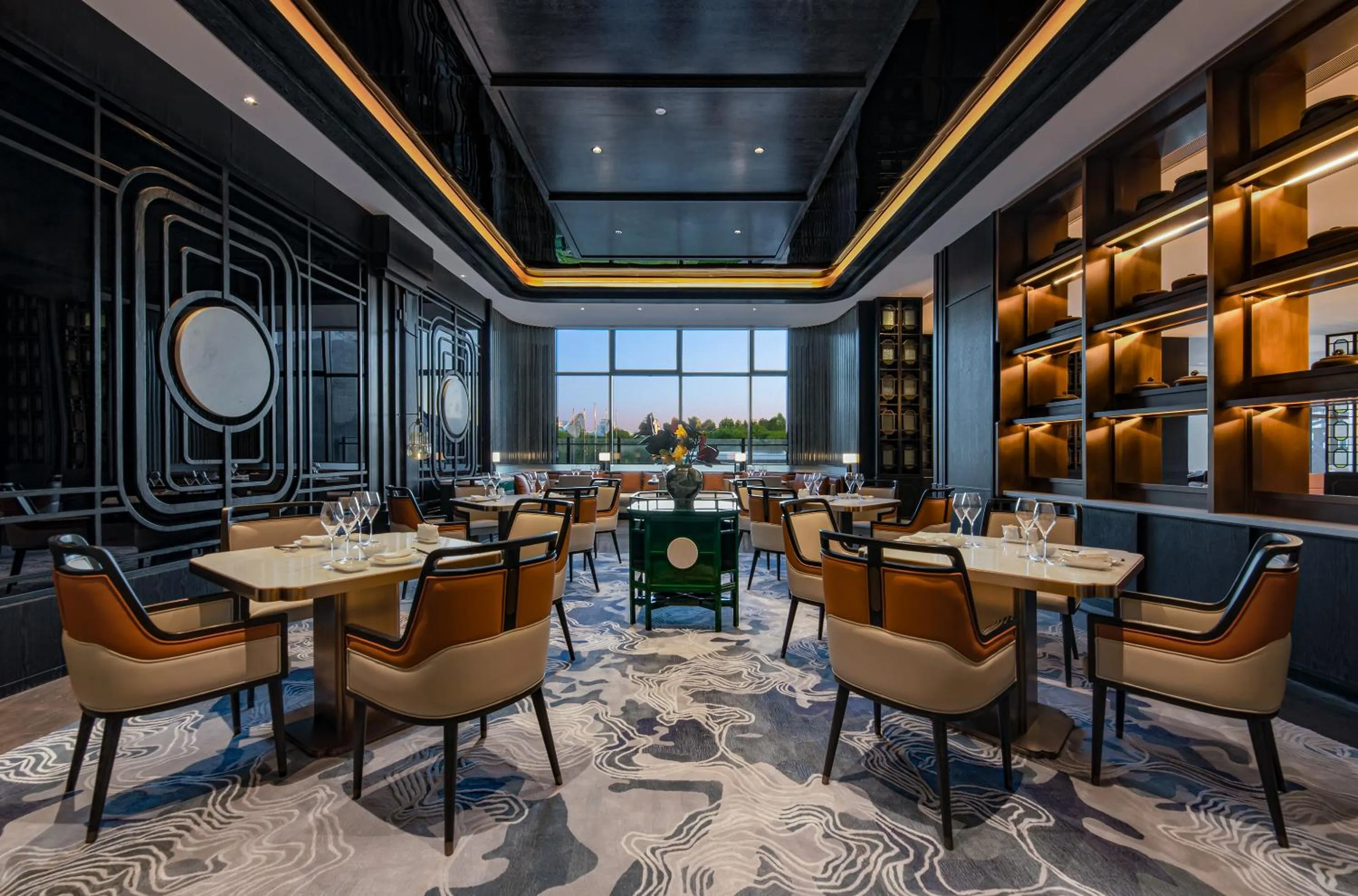 Restaurant/places to eat in Empark Grand Hotel Beijing