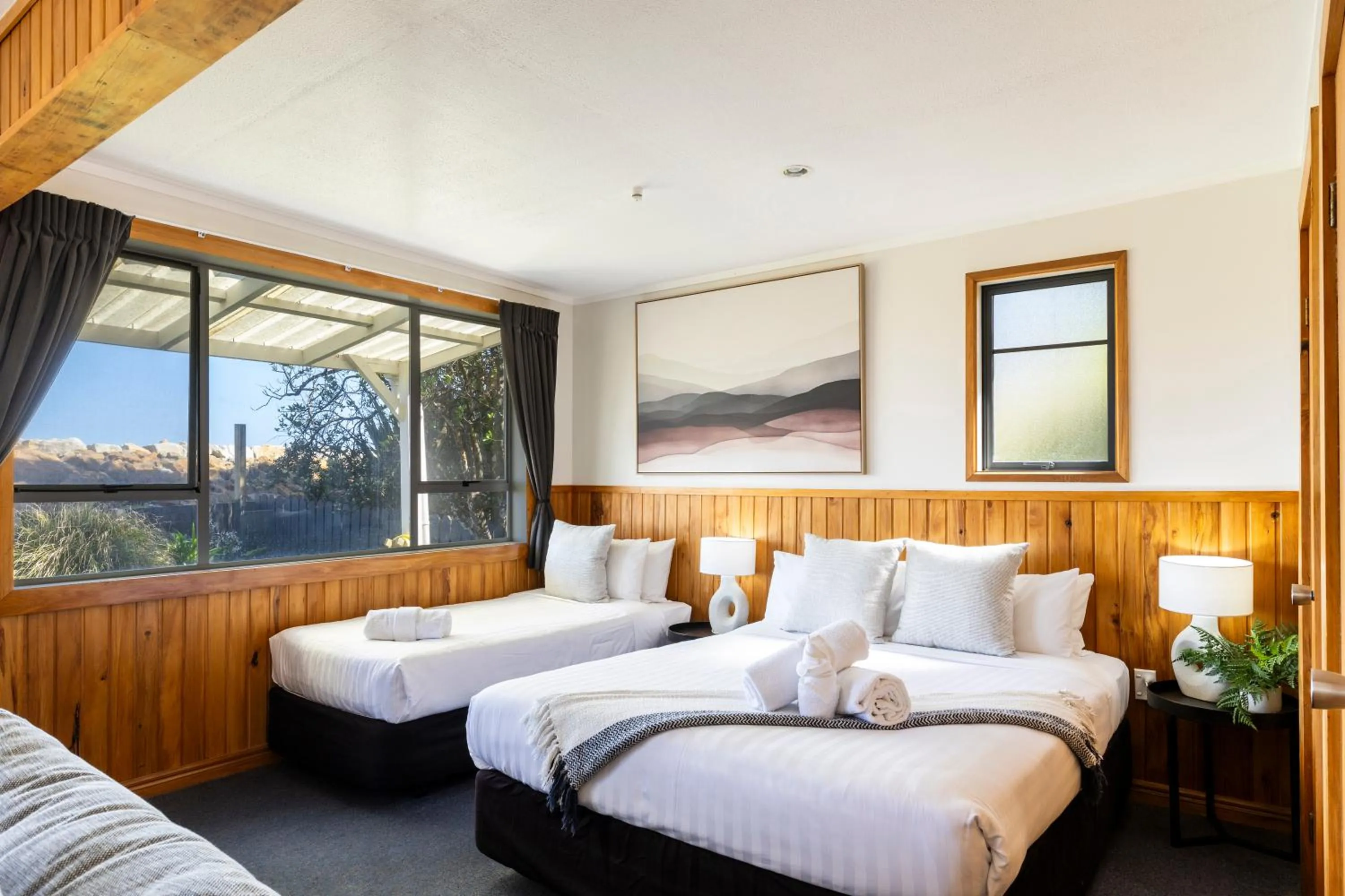 Bed in Punakaiki Beachfront Motels