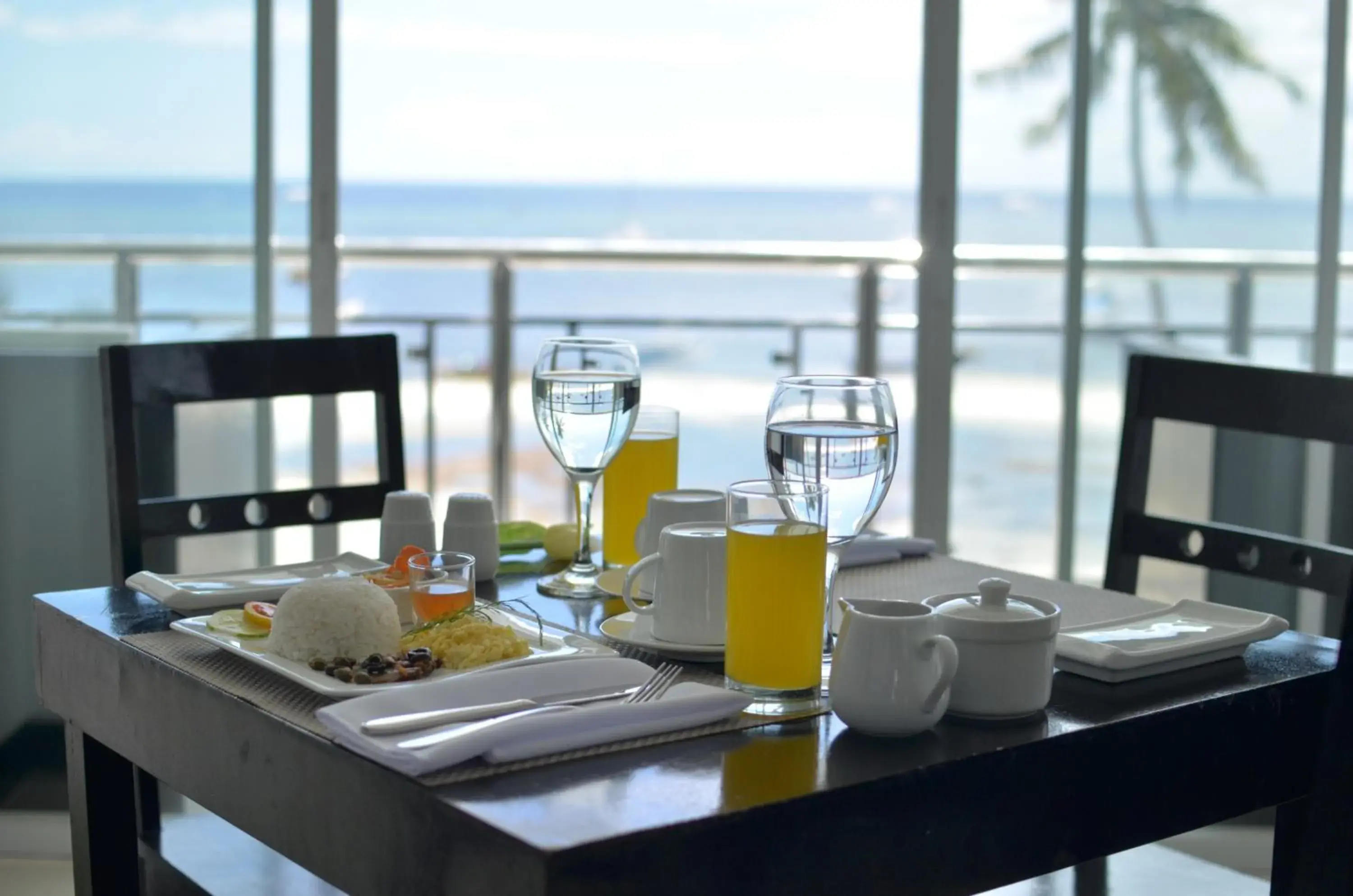 Deluxe Single Room in Bohol South Beach Hotel Deluxe Single Room in Bohol South Beach Hotel